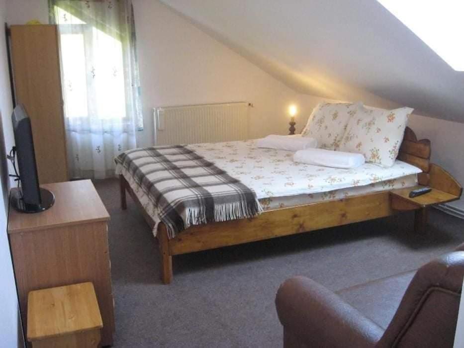 Casa cu Păuni
