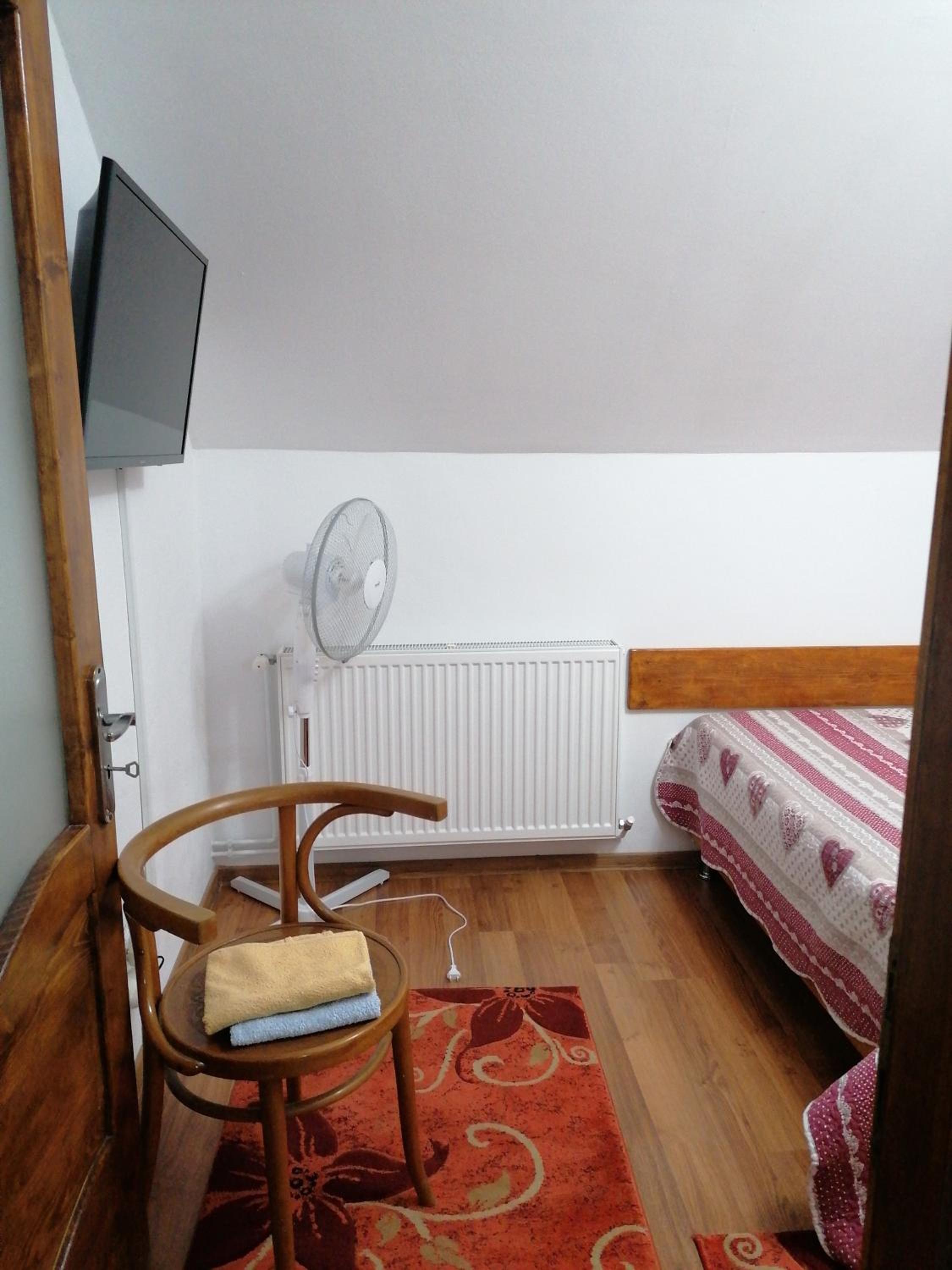 Photo 28
