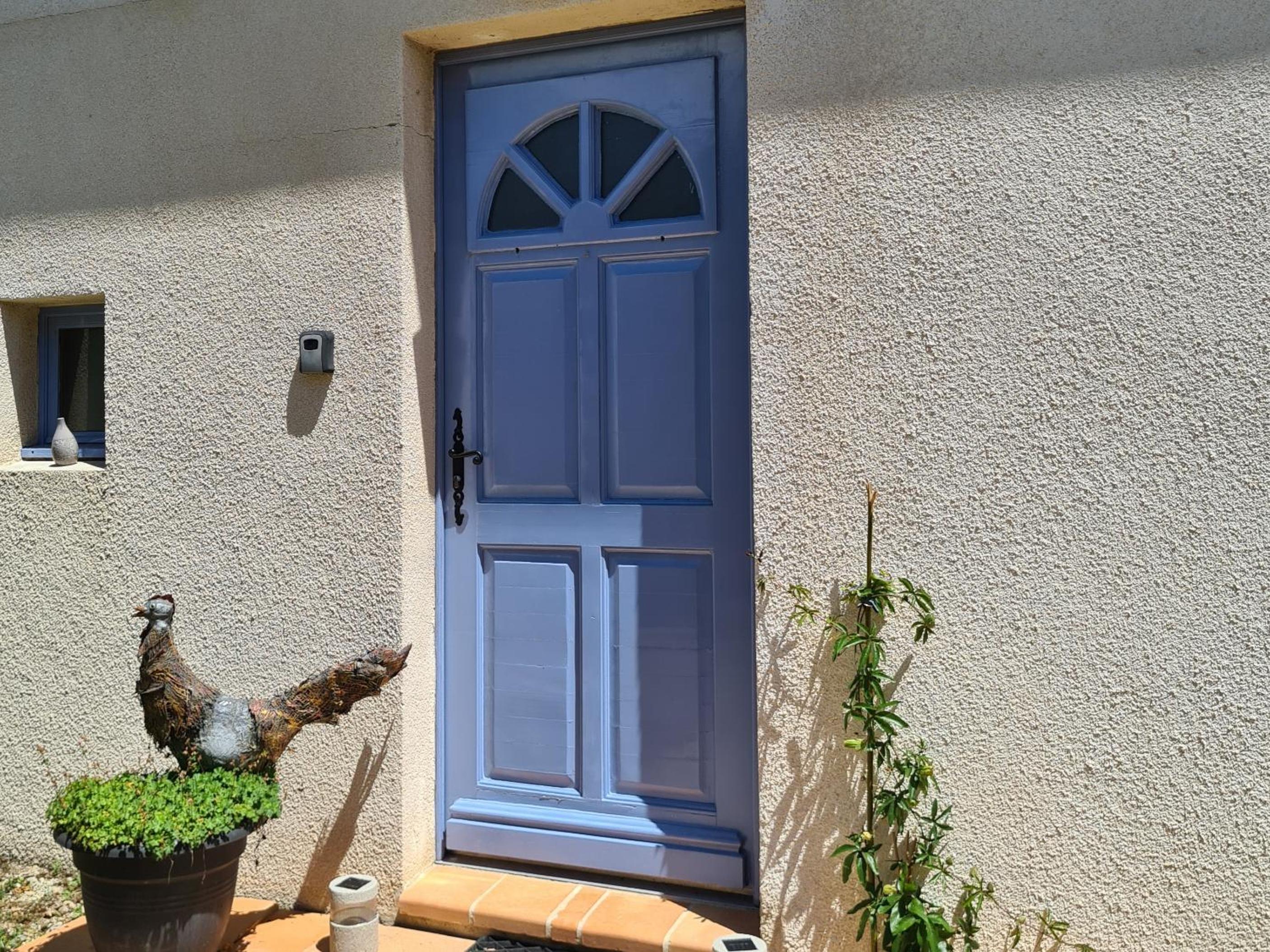 Photo 9