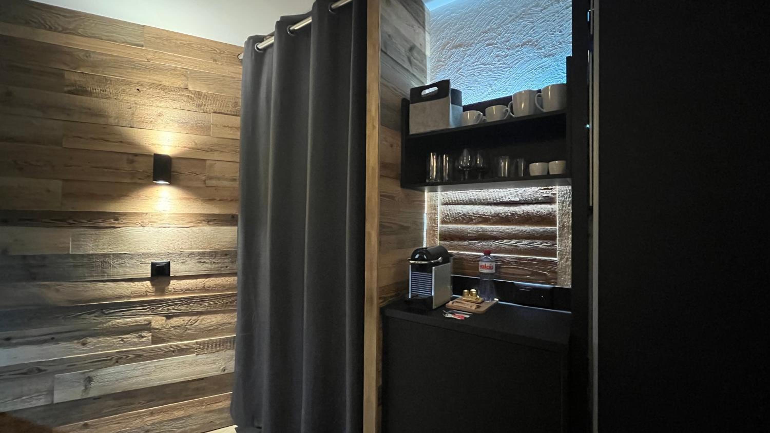 Grand Roc - Appartements & Studios - ANZERE
