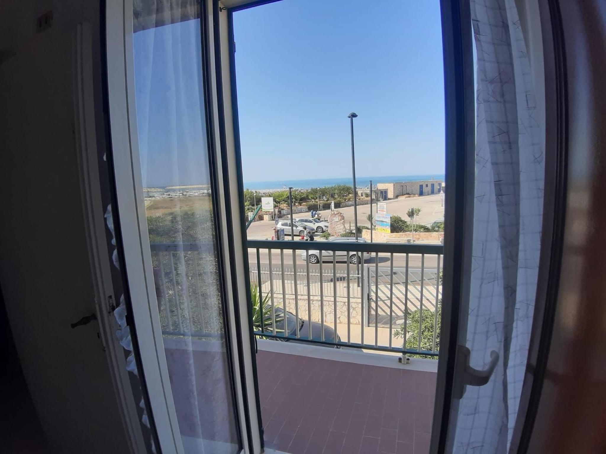L'Orizzonte Vista Mare photo 2