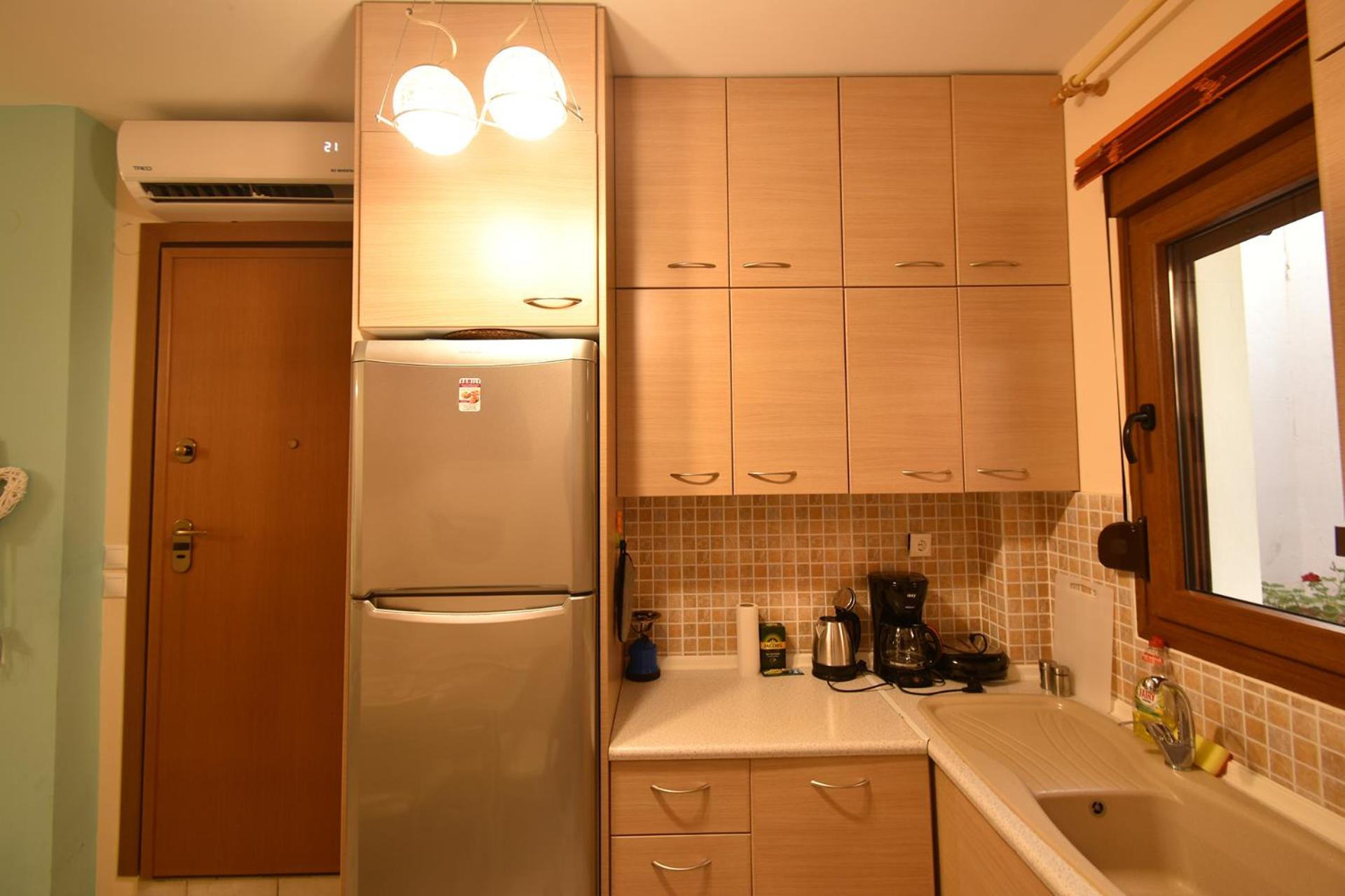 Sea Side Pine Maisonette, Siviri