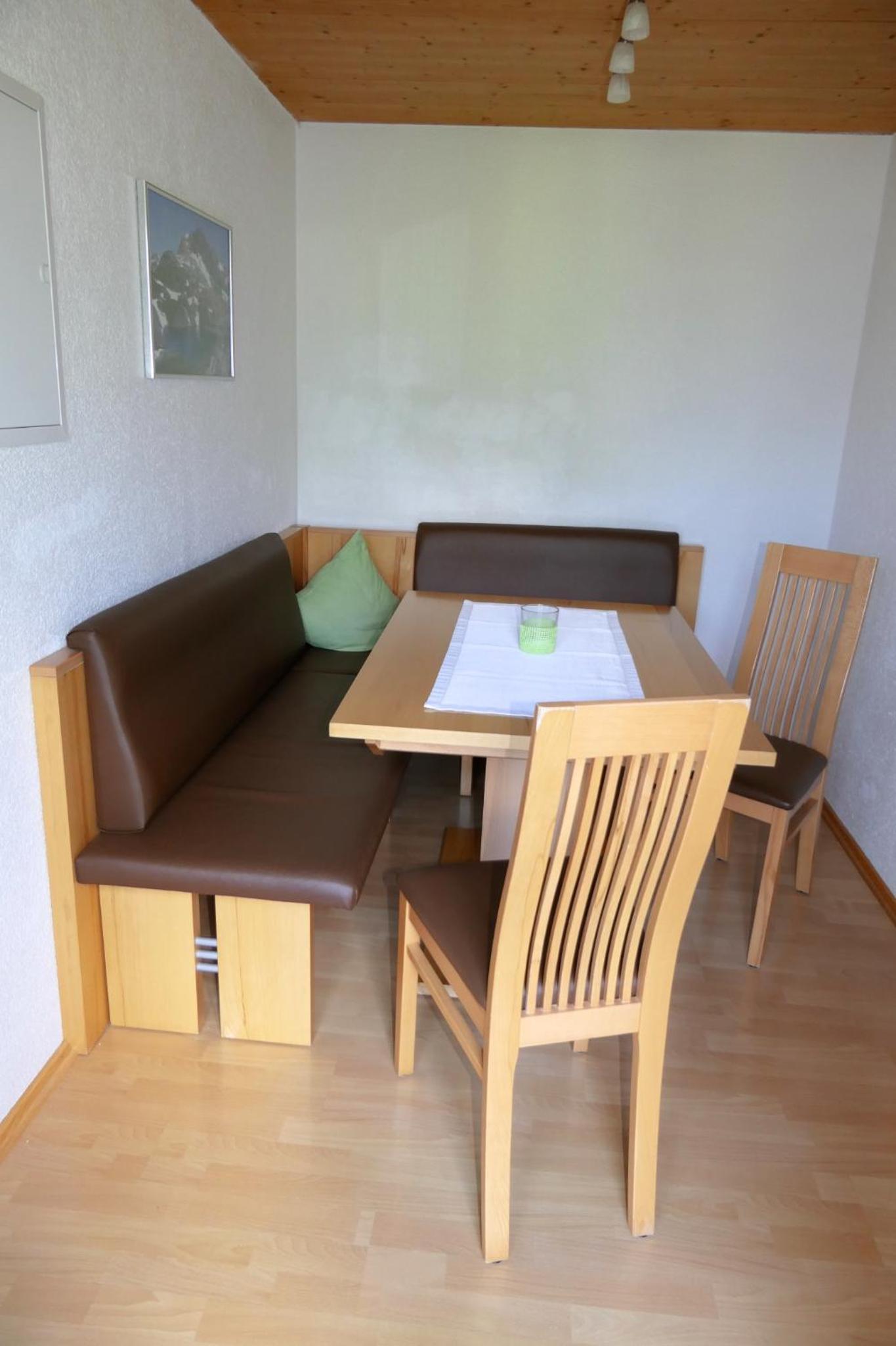 n Apartments Hotel