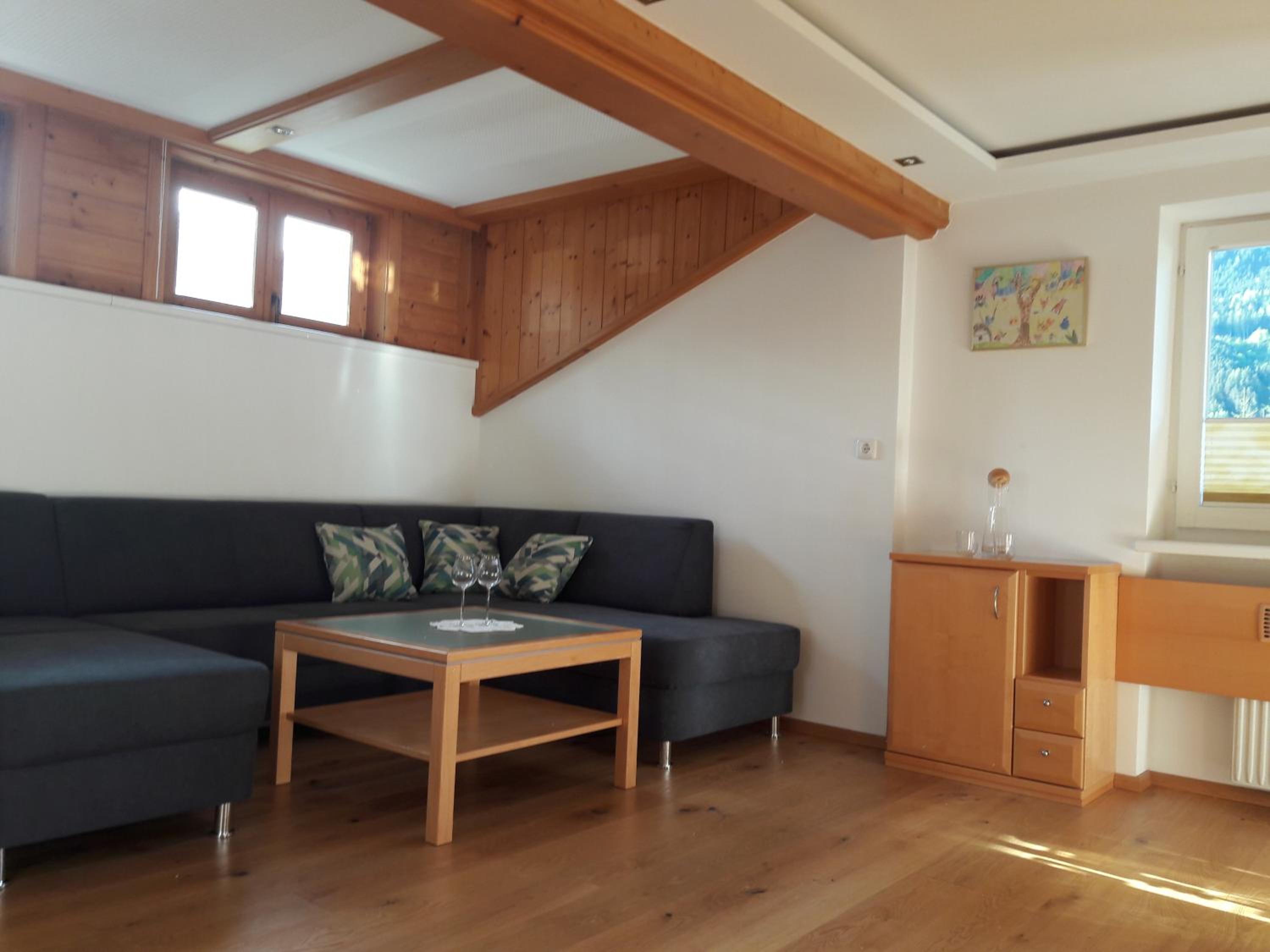 Haus Scharler, Talstation