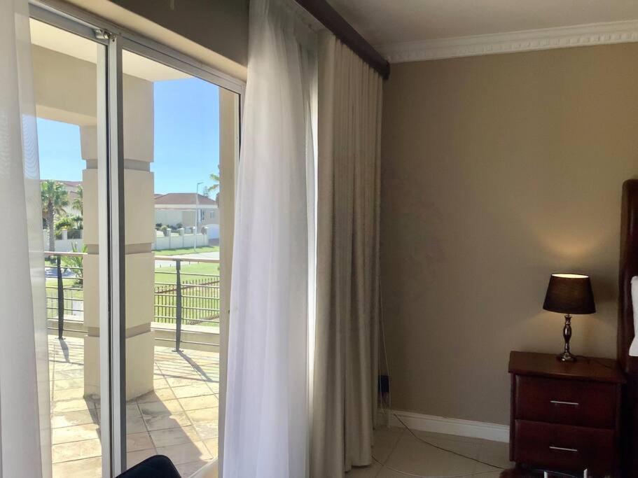 Entire House for Family or Corporate view 3