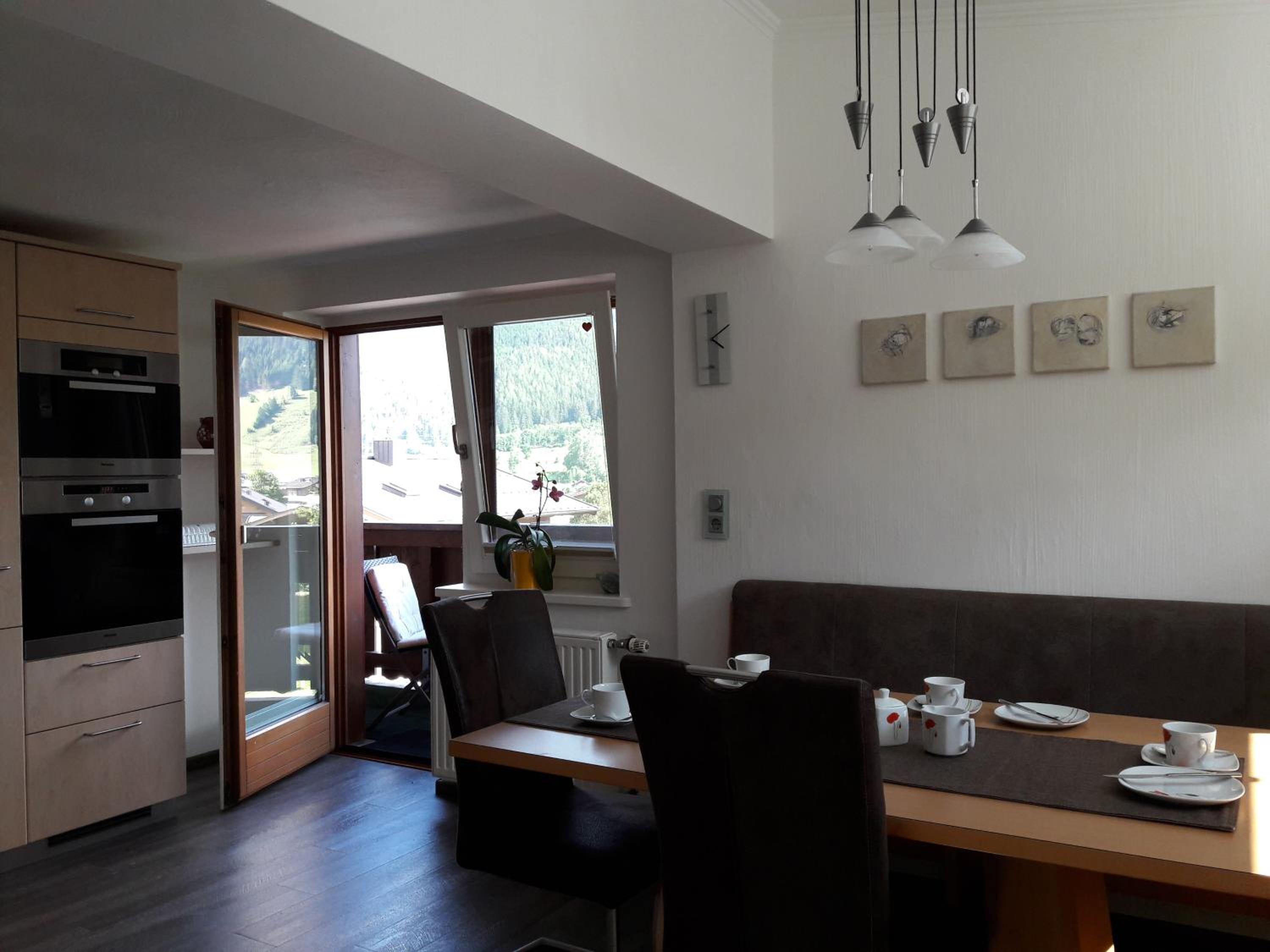 Haus Scharler, Talstation