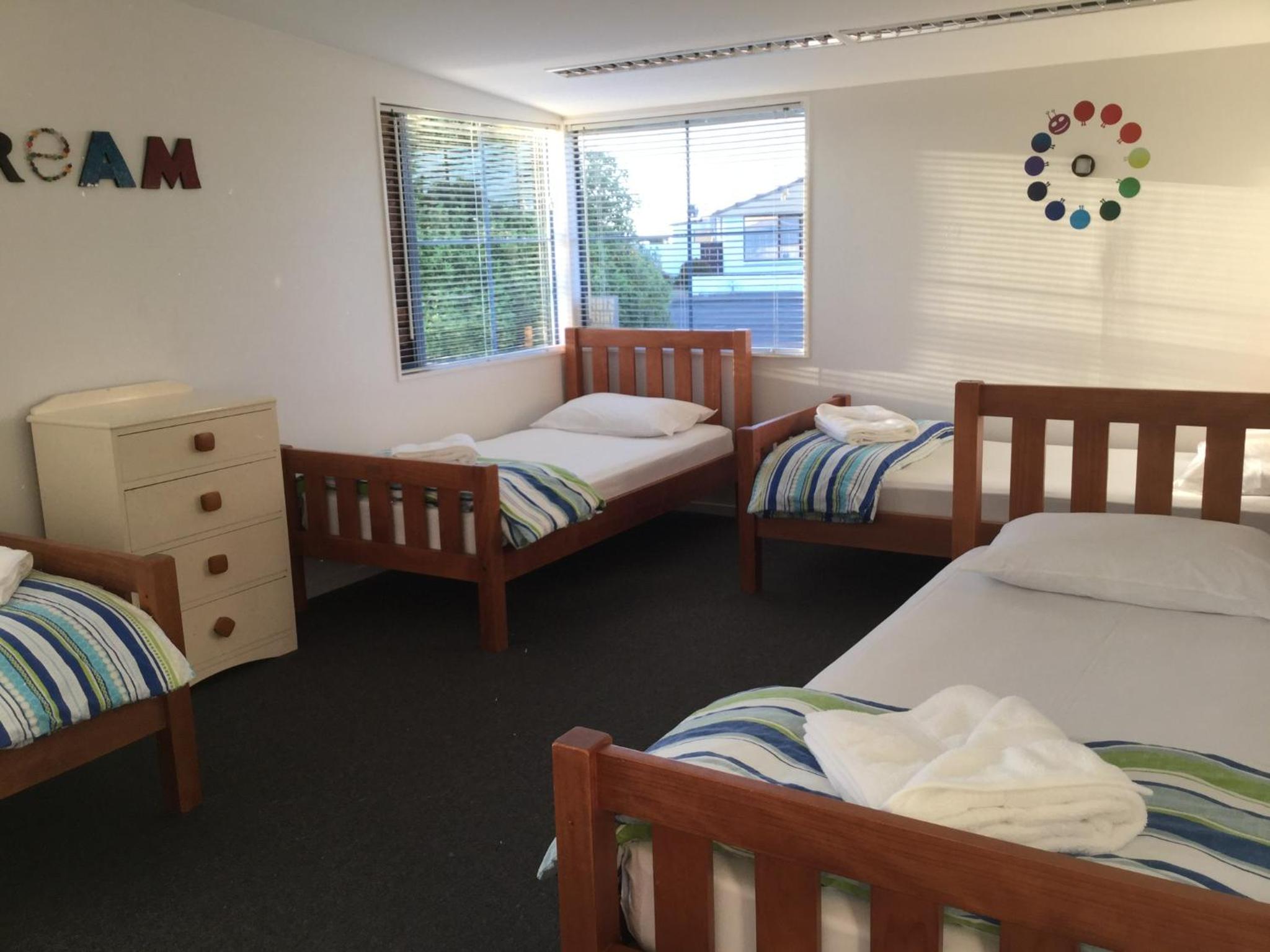 Stay in School by the Sea view 5