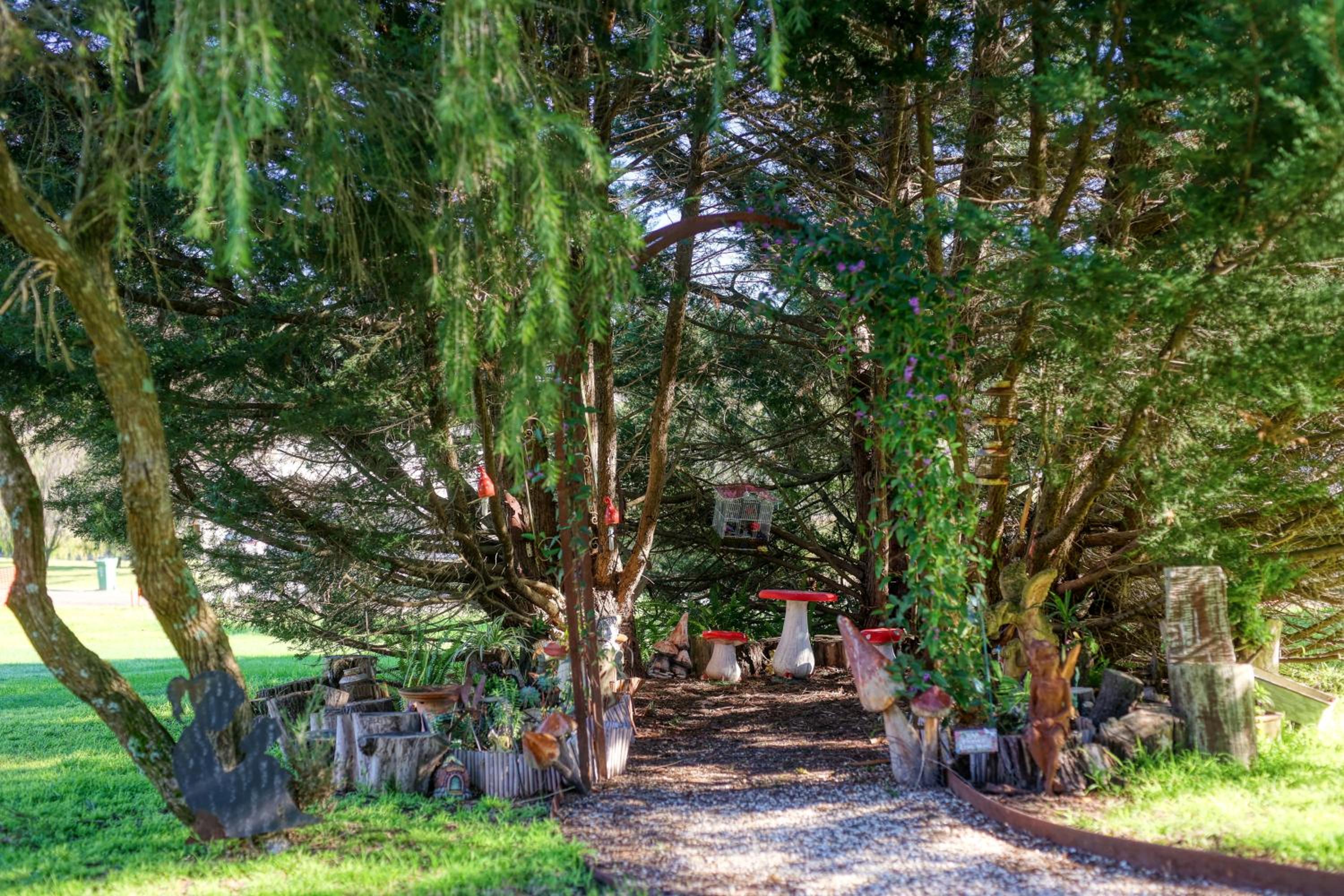 Yarra Gables