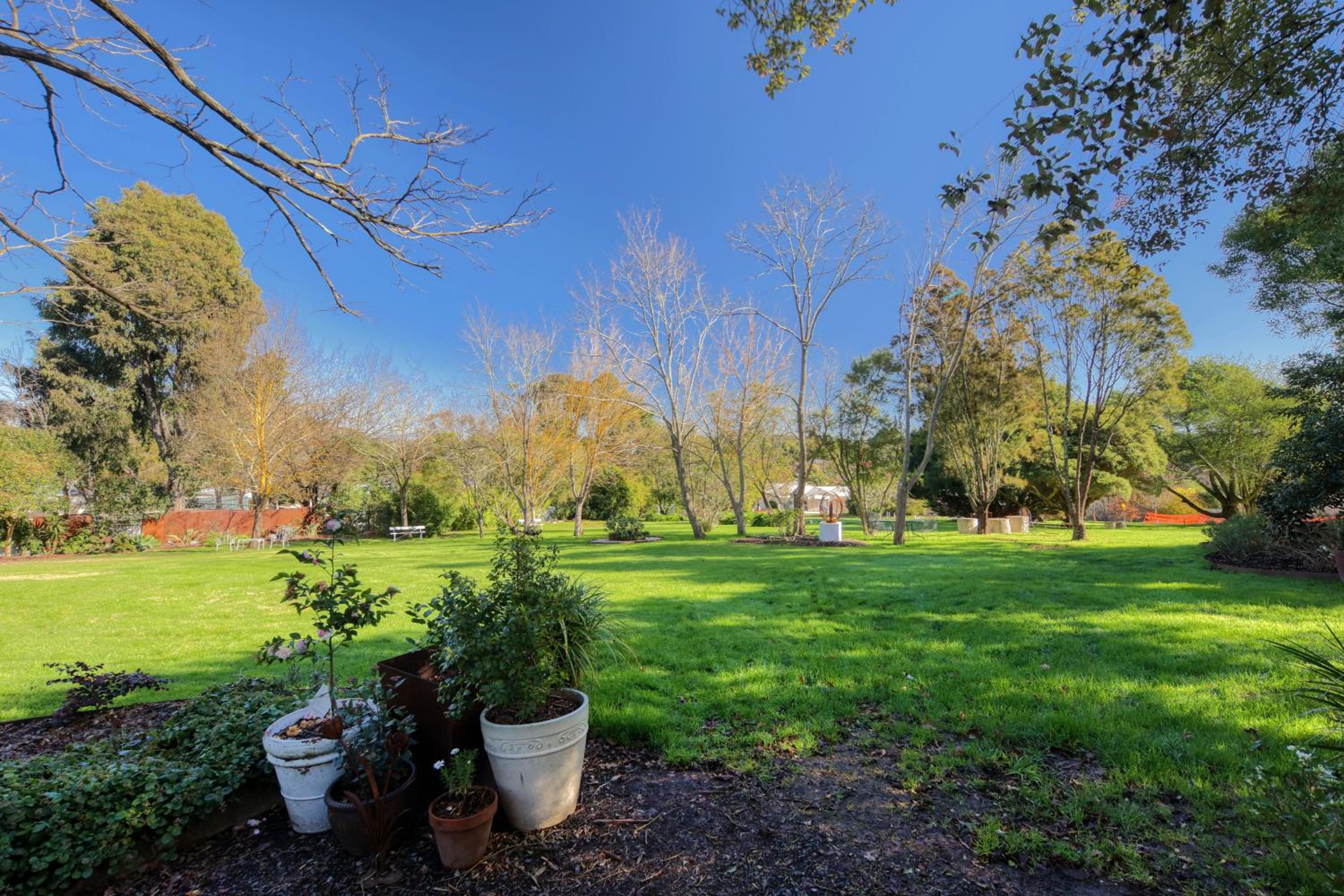 Yarra Gables