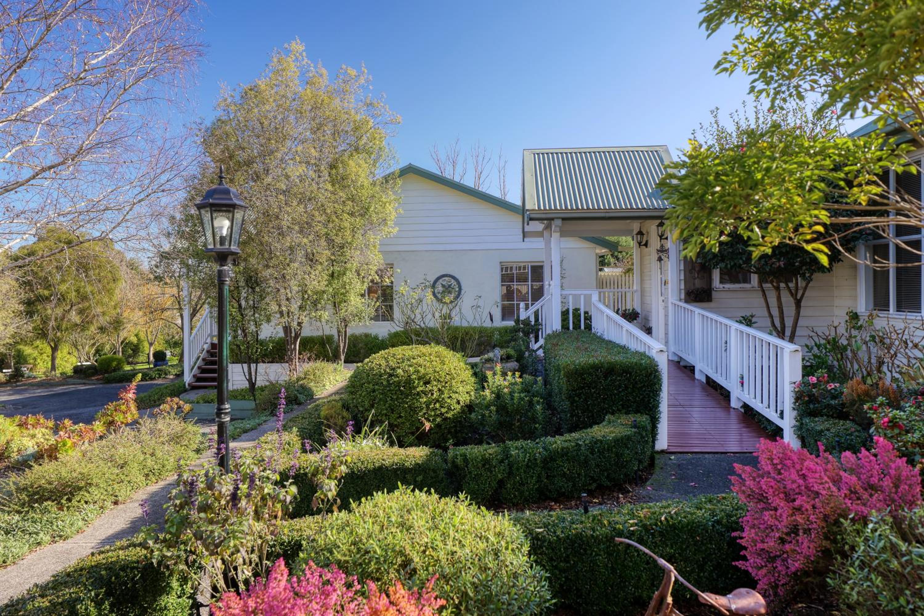Yarra Gables