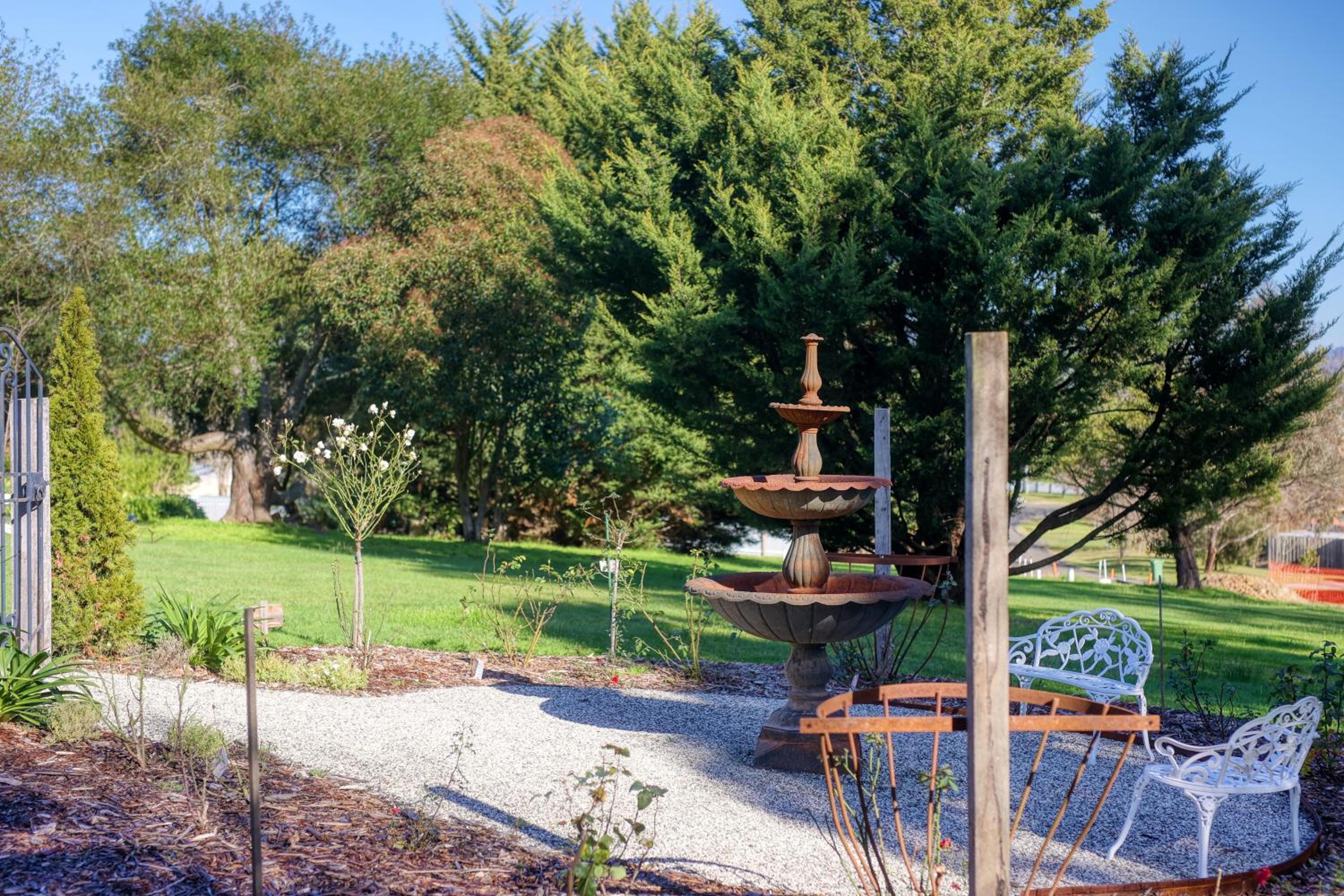 Yarra Gables