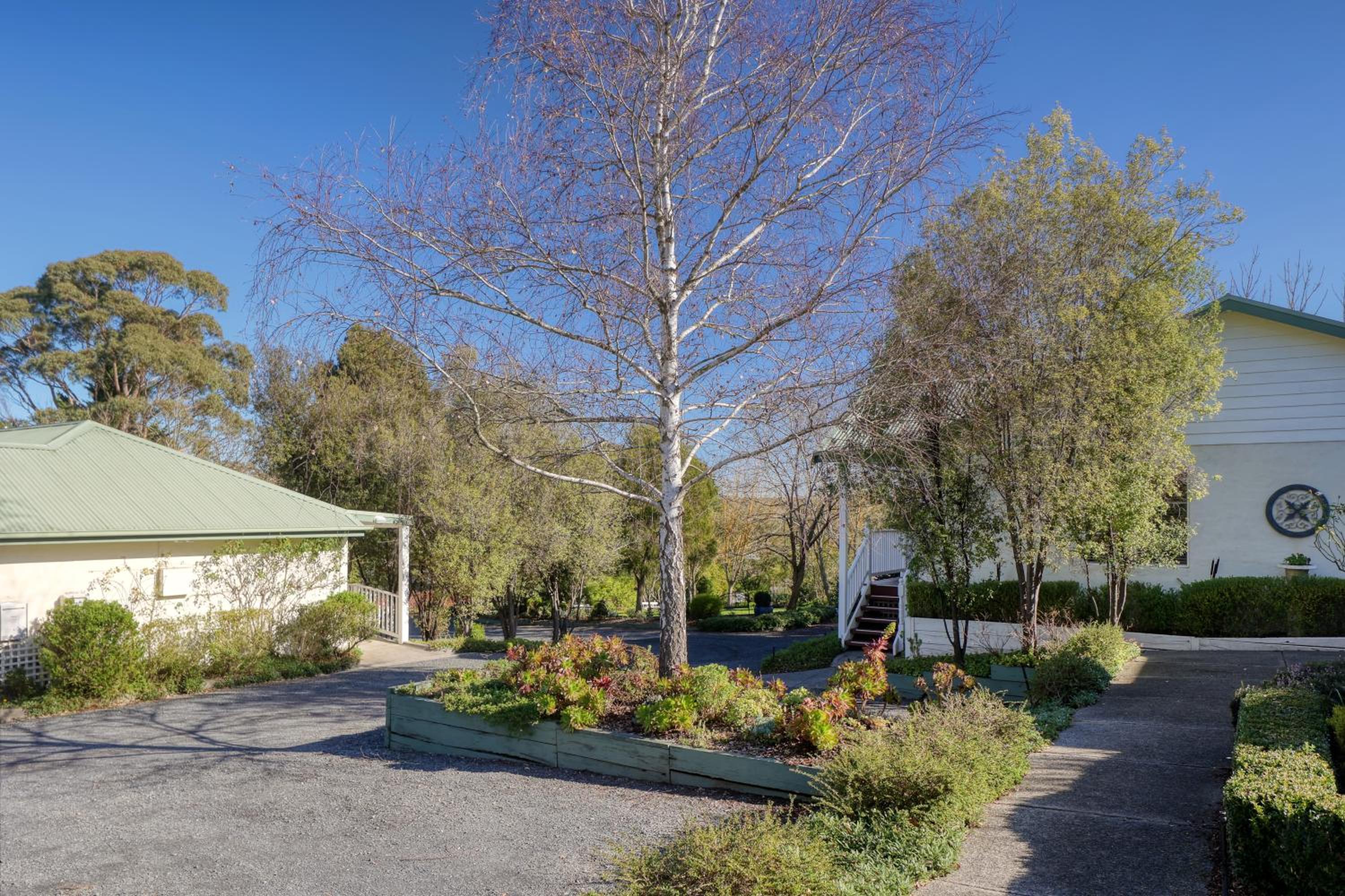 Yarra Gables