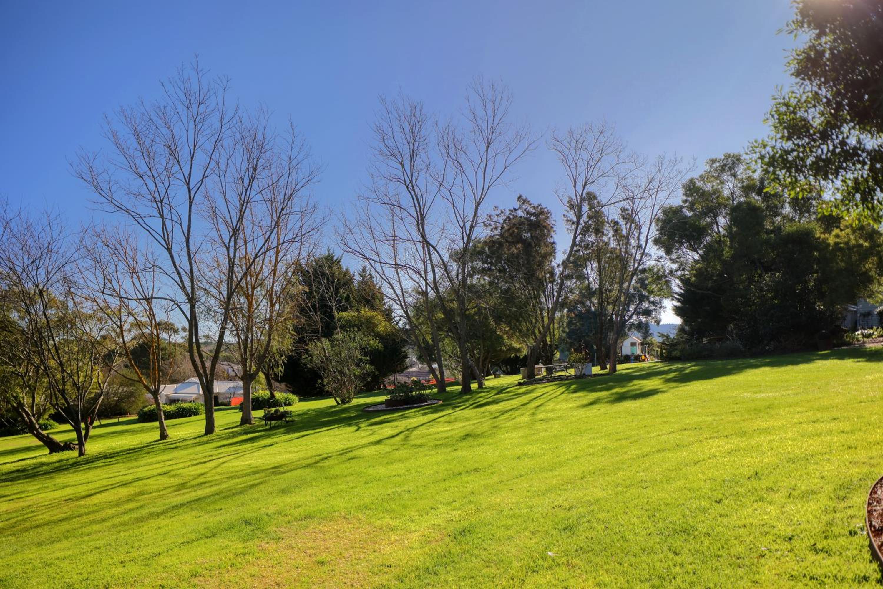 Yarra Gables