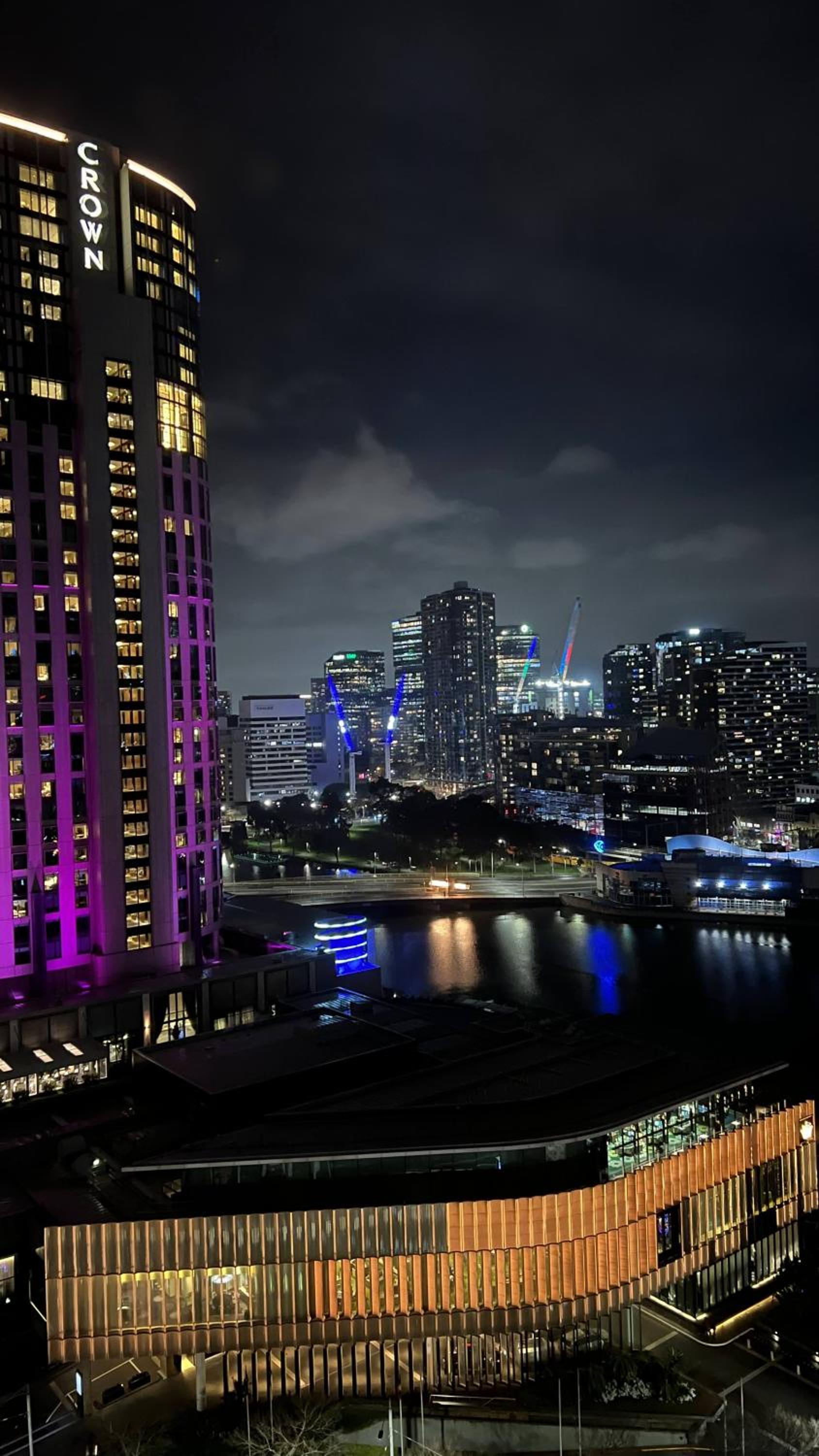 Sophisticated Designer Condo W River & City Views