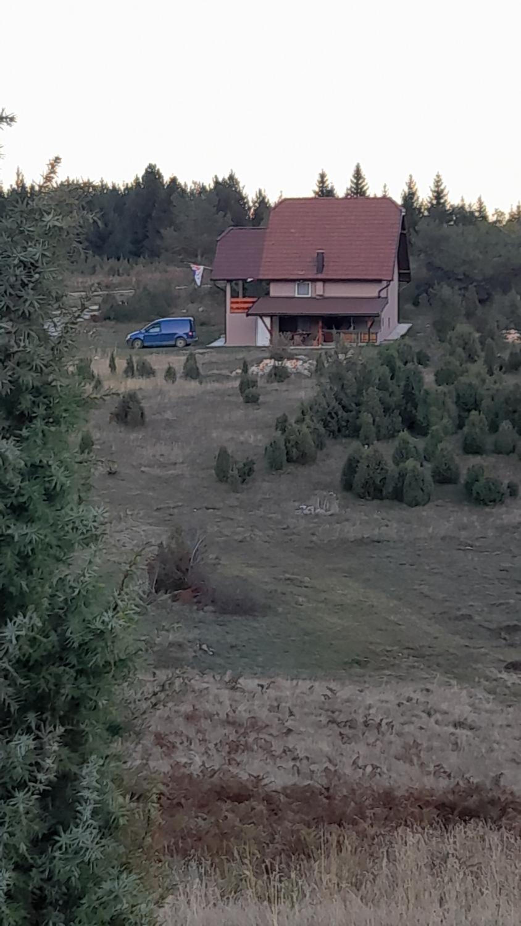 Photo 32