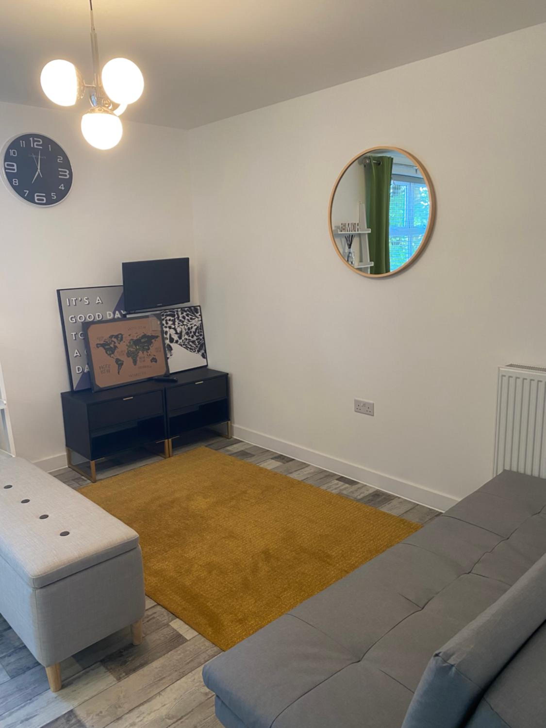 Peterborough Brand New City Center Apartment 2 Bedroom 2 bath apartment free parking contractors welcome