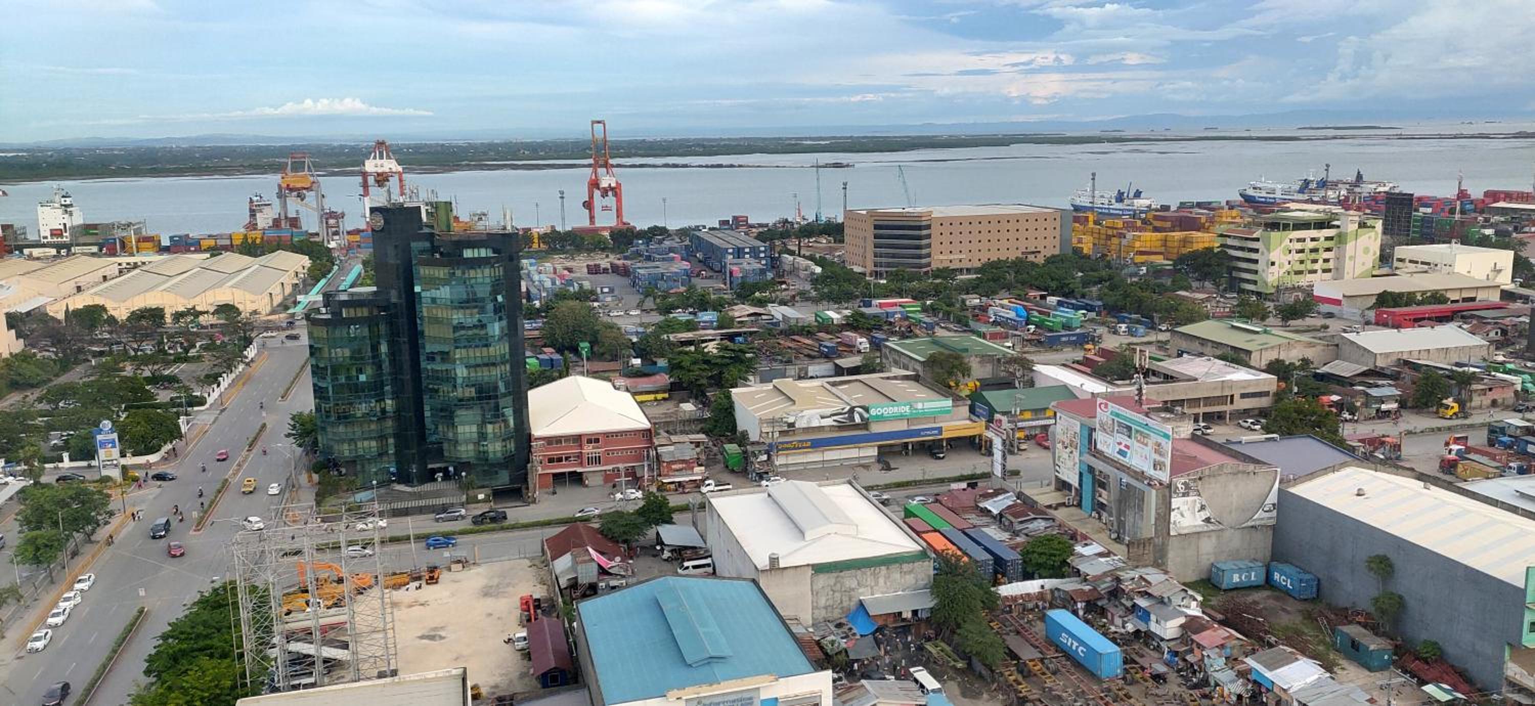 Sunvida Tower Stays Across SM City Cebu