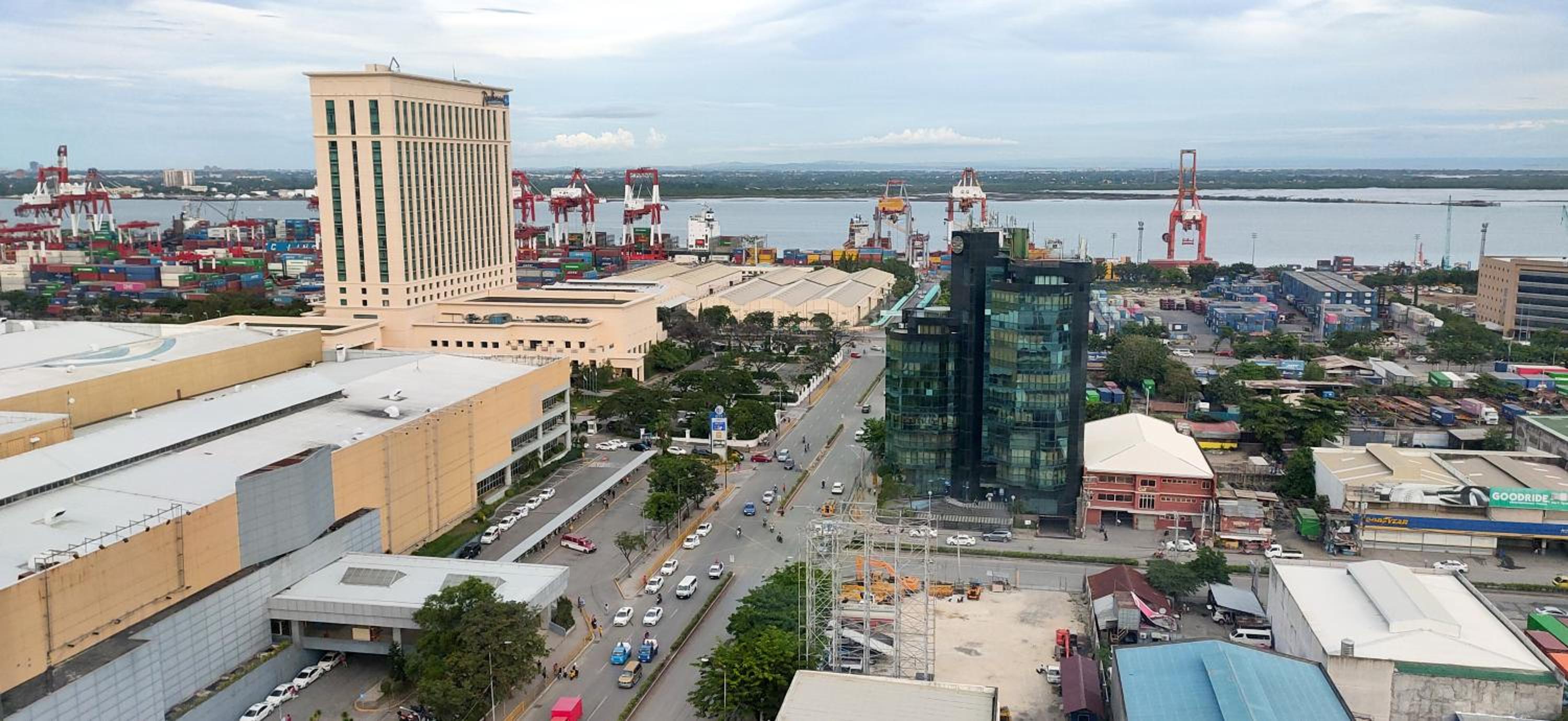 Sunvida Tower Stays Across SM City Cebu
