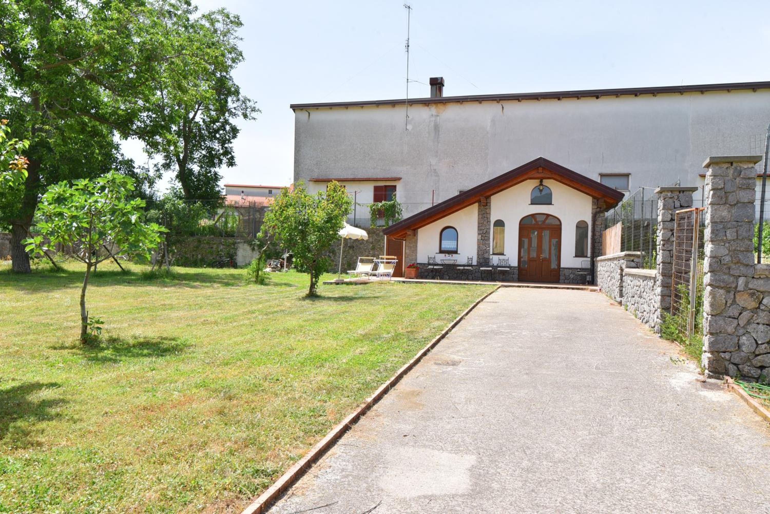 A DUE PASSI DALLA COSTIERA 2 photo 2