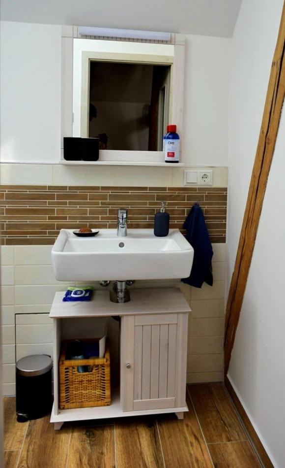 Zschampert Hof bei Leipzig Ruhige Ferienwohnung Bauernhof für 4-5 Personen