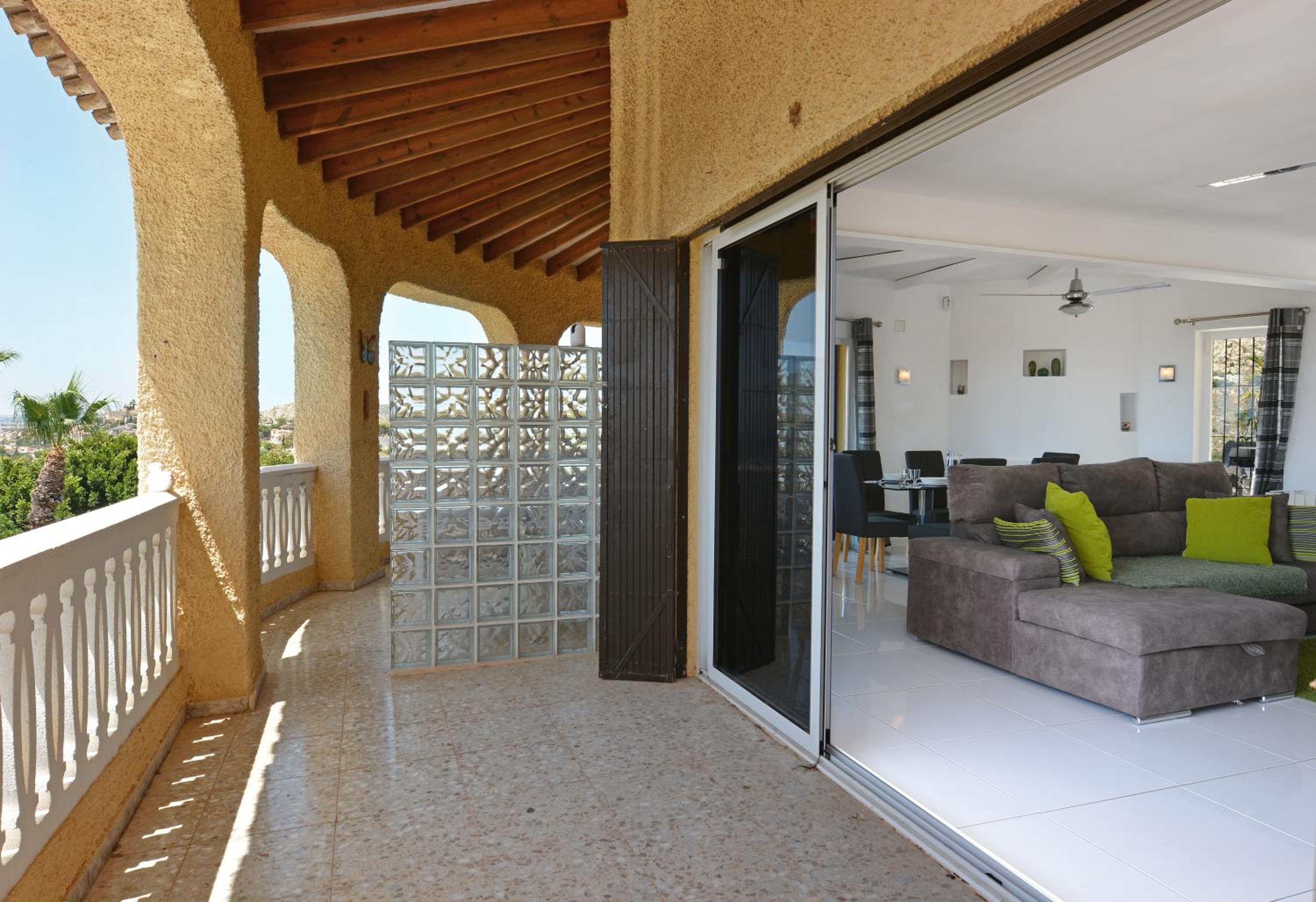 Mediterranean Luxury Villa by NRAS