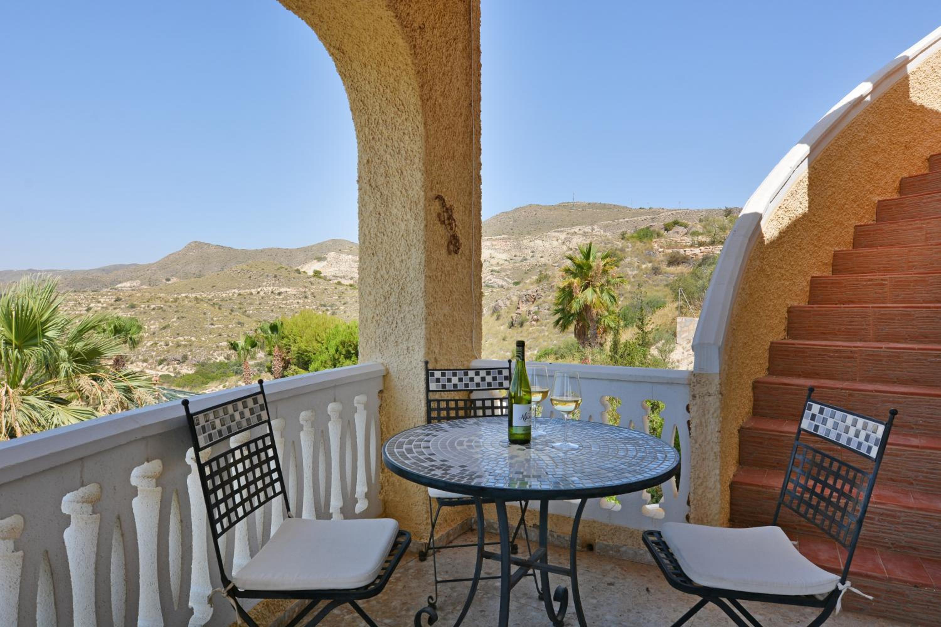 Mediterranean Luxury Villa by NRAS
