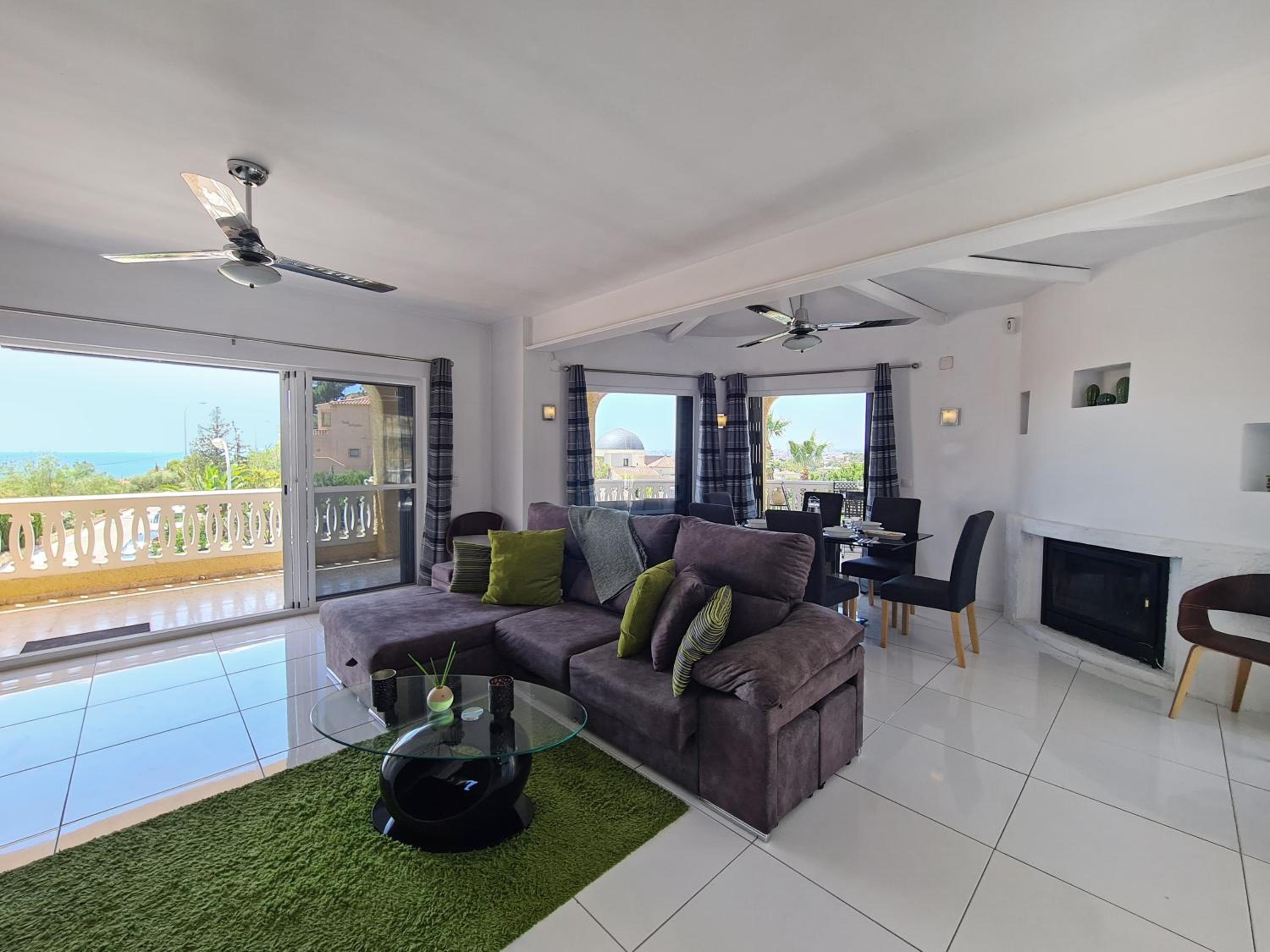 Mediterranean Luxury Villa by NRAS