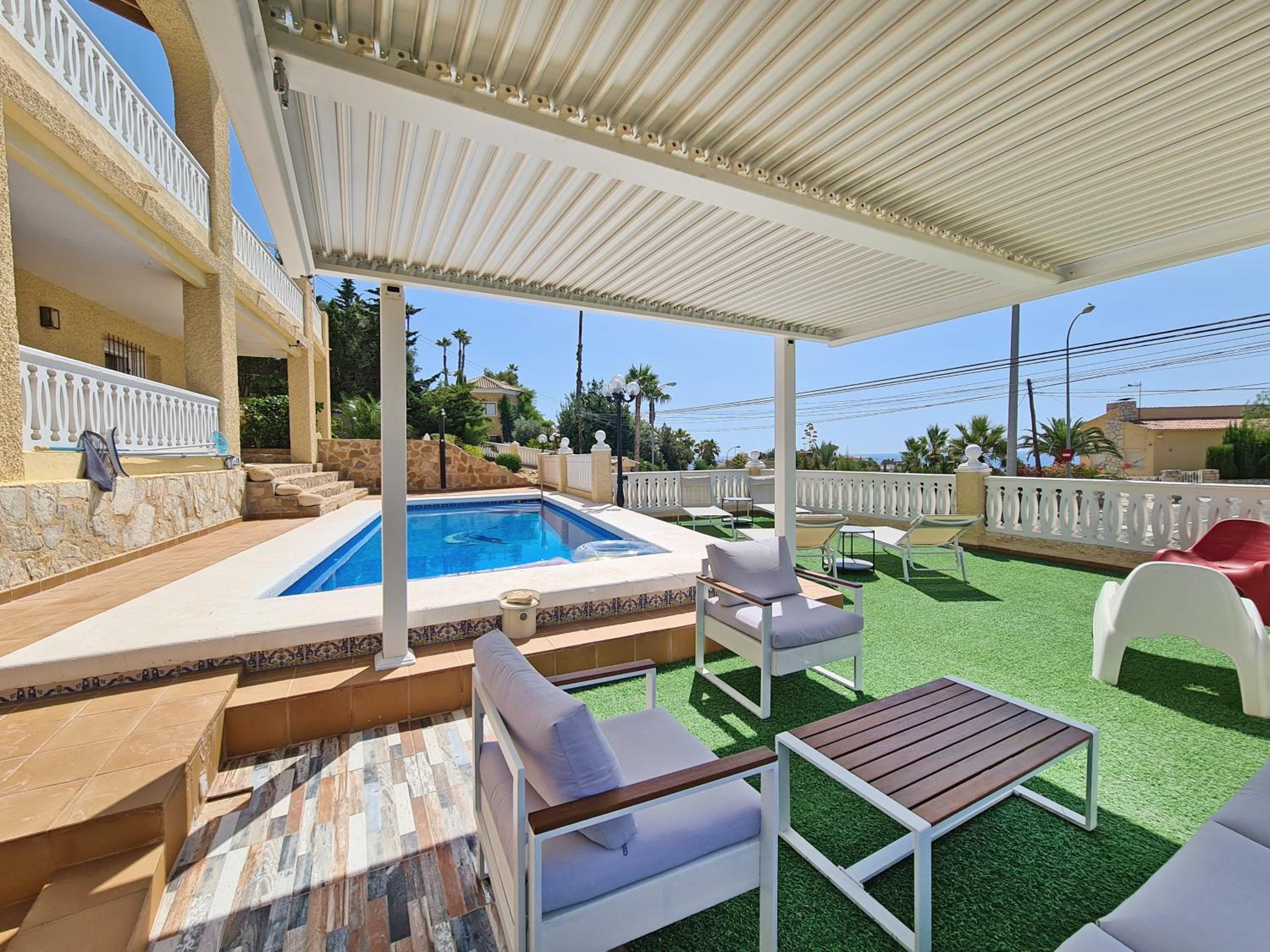 Mediterranean Luxury Villa by NRAS