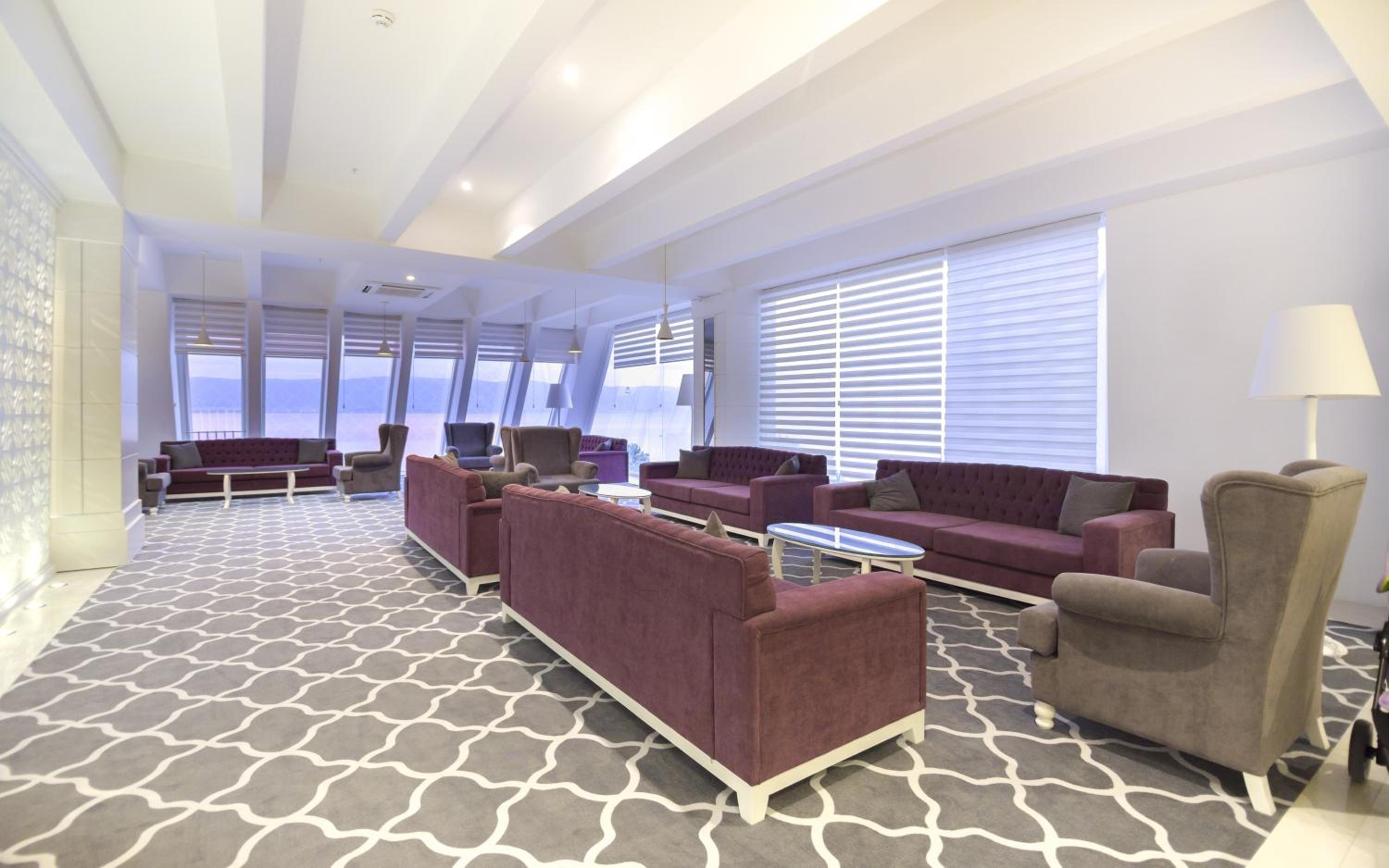 Hotel Izgrev Spa & Aquapark