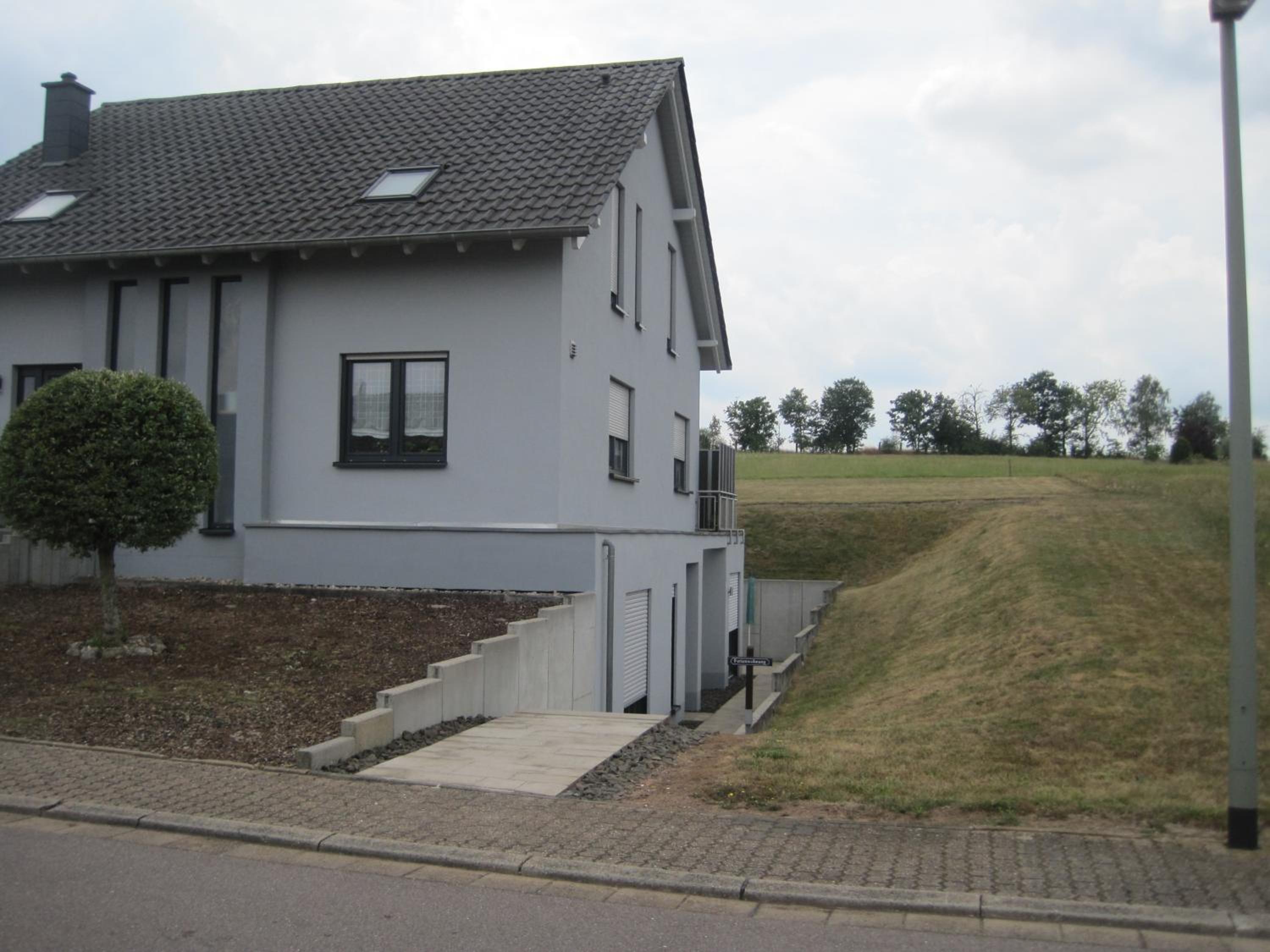 Haus-Perkow view 2