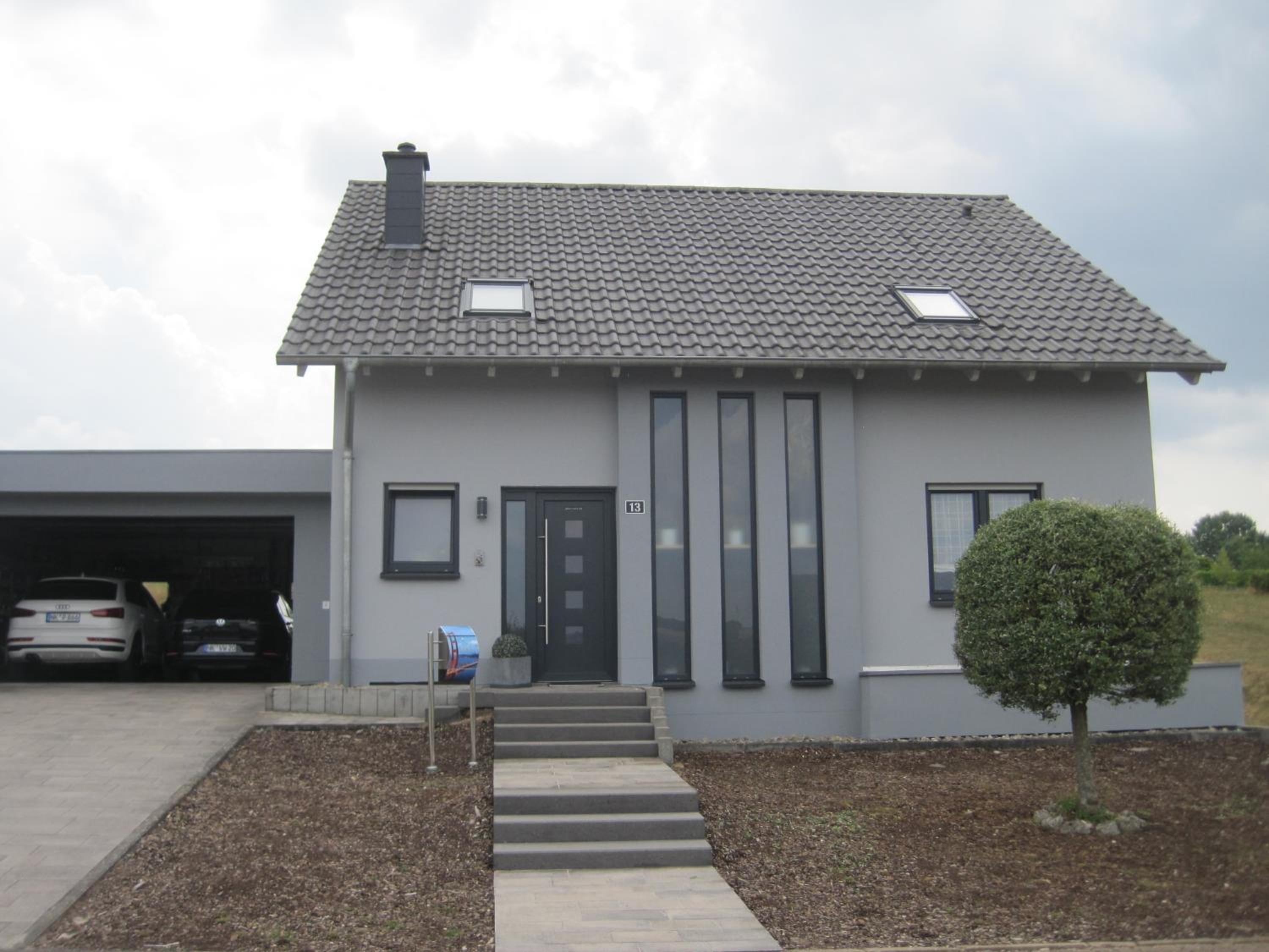 Haus-Perkow view 3