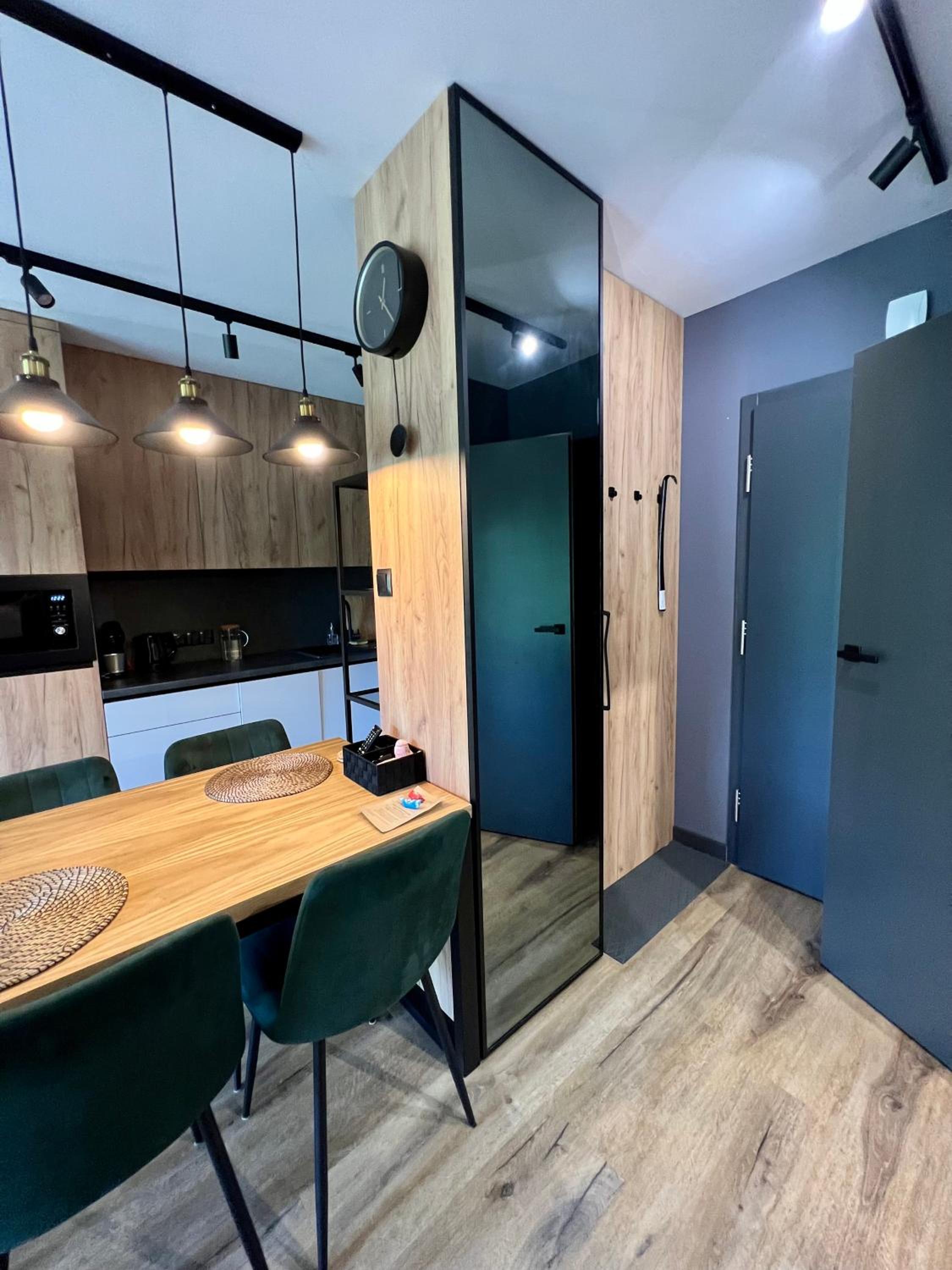 Loft Klonowa - Apartament z garażem