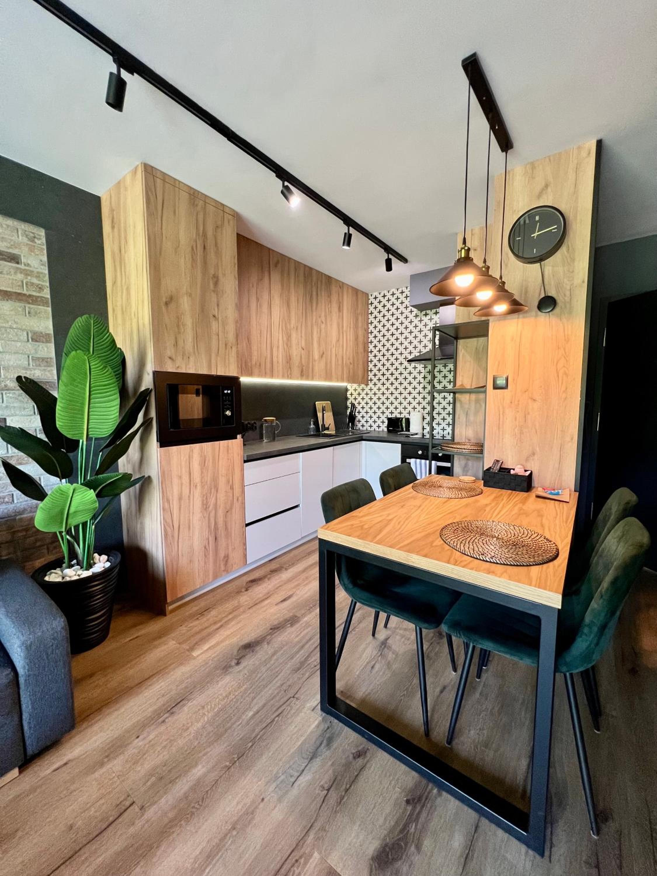 Loft Klonowa - Apartament z garażem