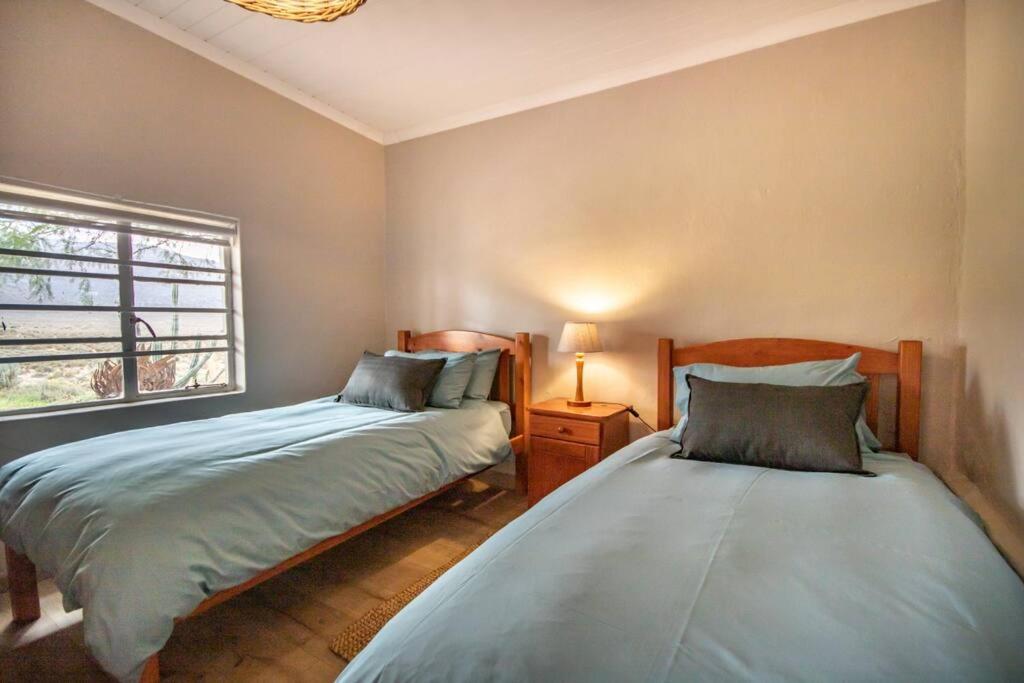 Tequila Sunrise Cottage at Karoofontein Guest Farm view 4