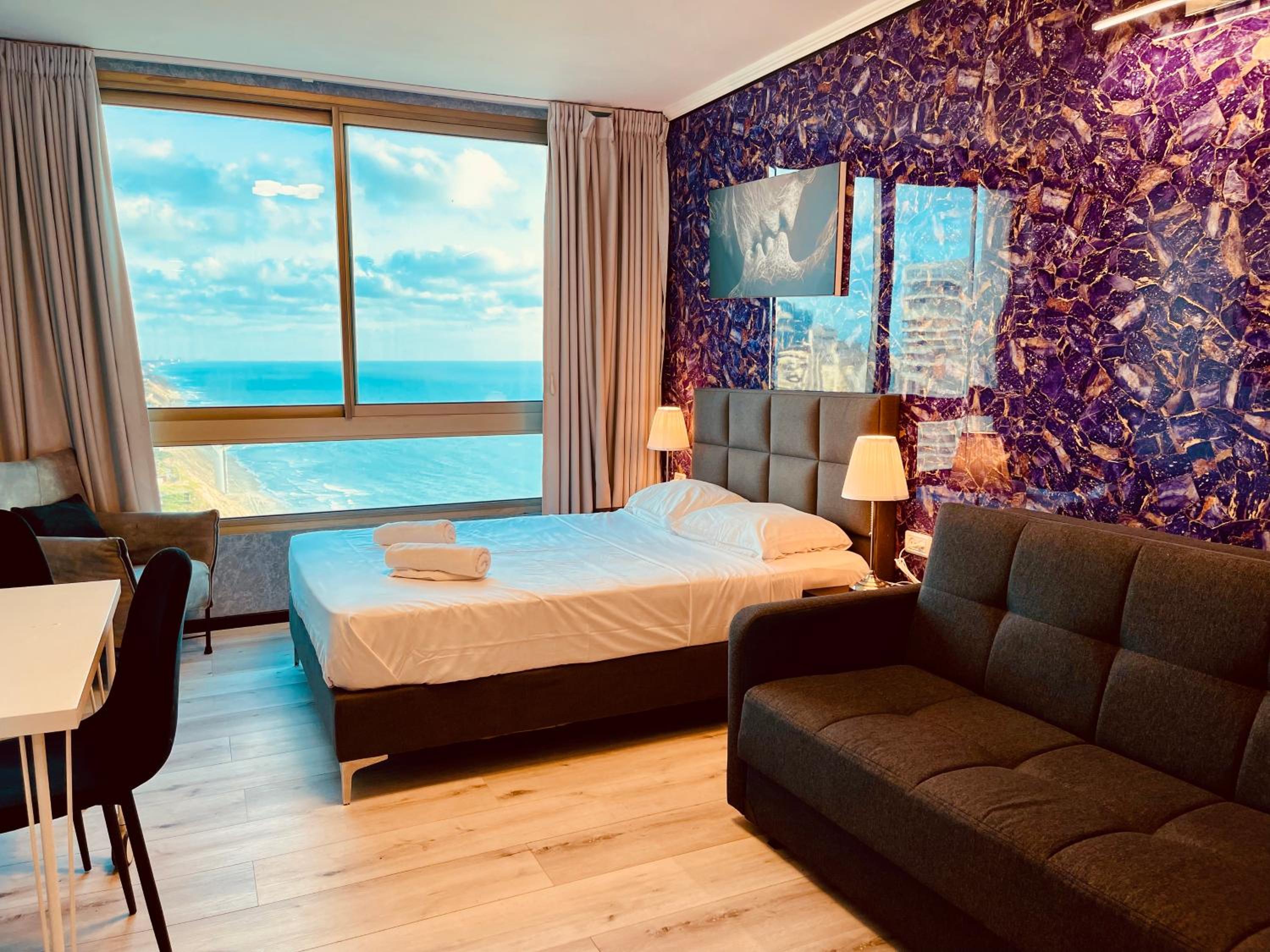 Sea Breeze Apartments