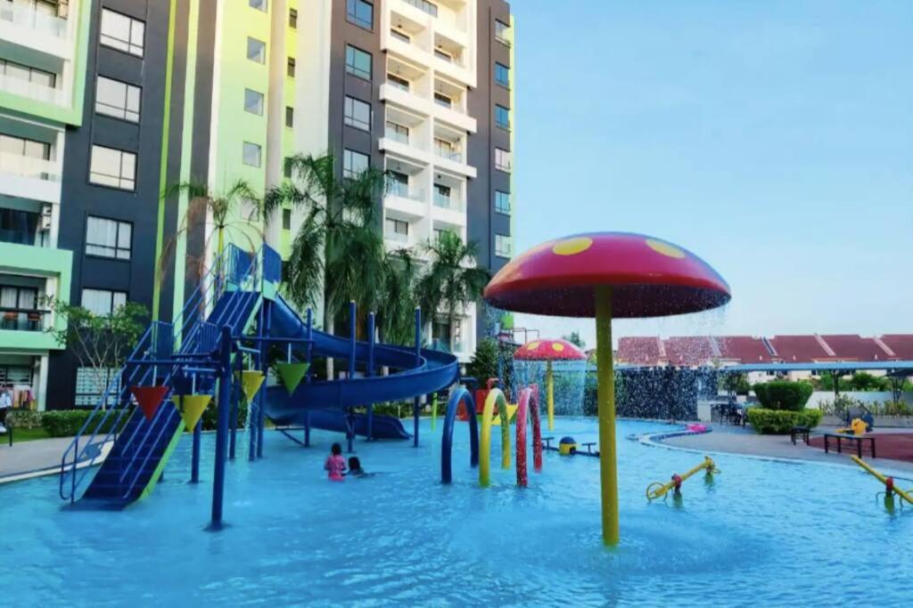 KH Water Park Manhattan Condo Ipoh Homestay view 4