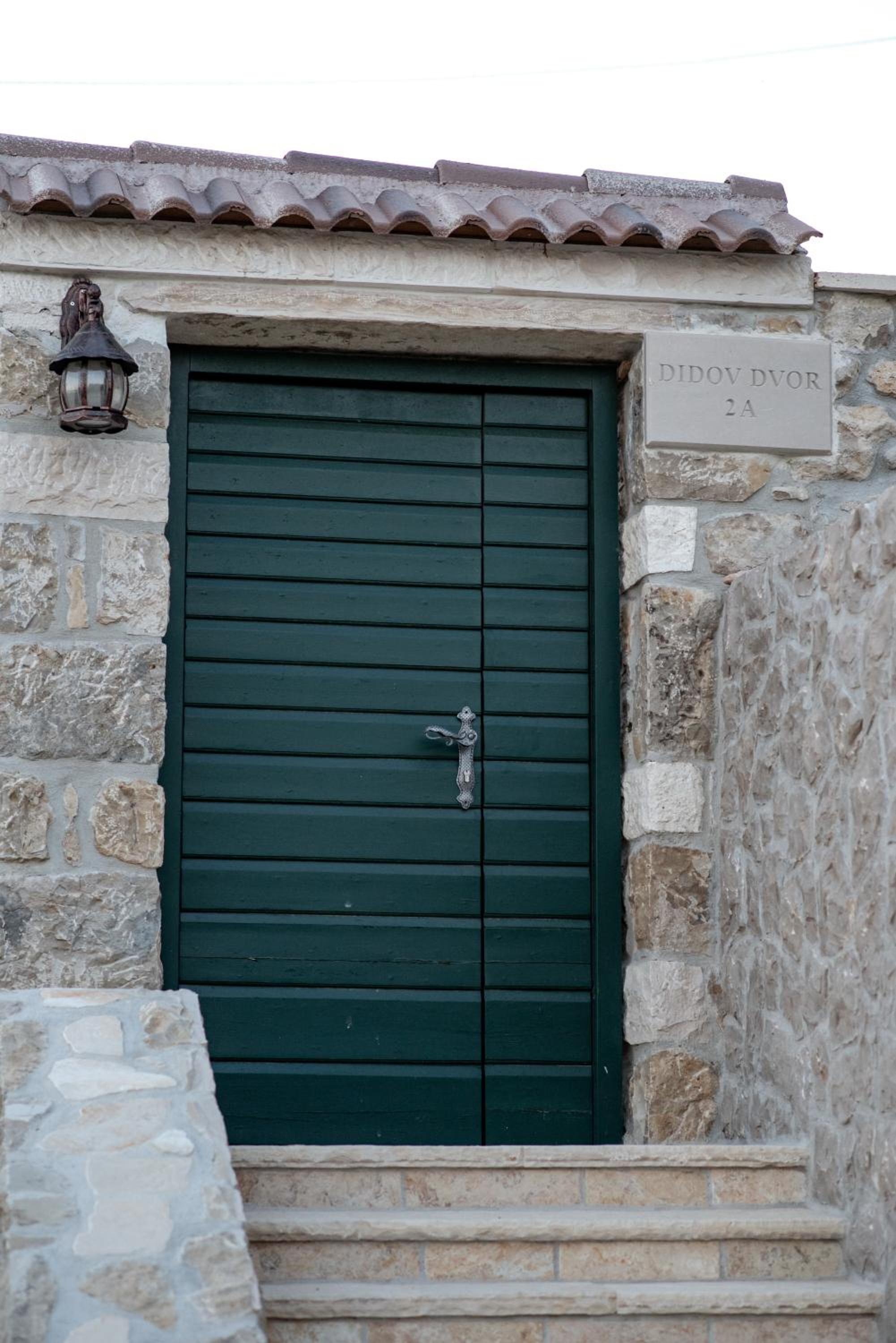 Photo 26