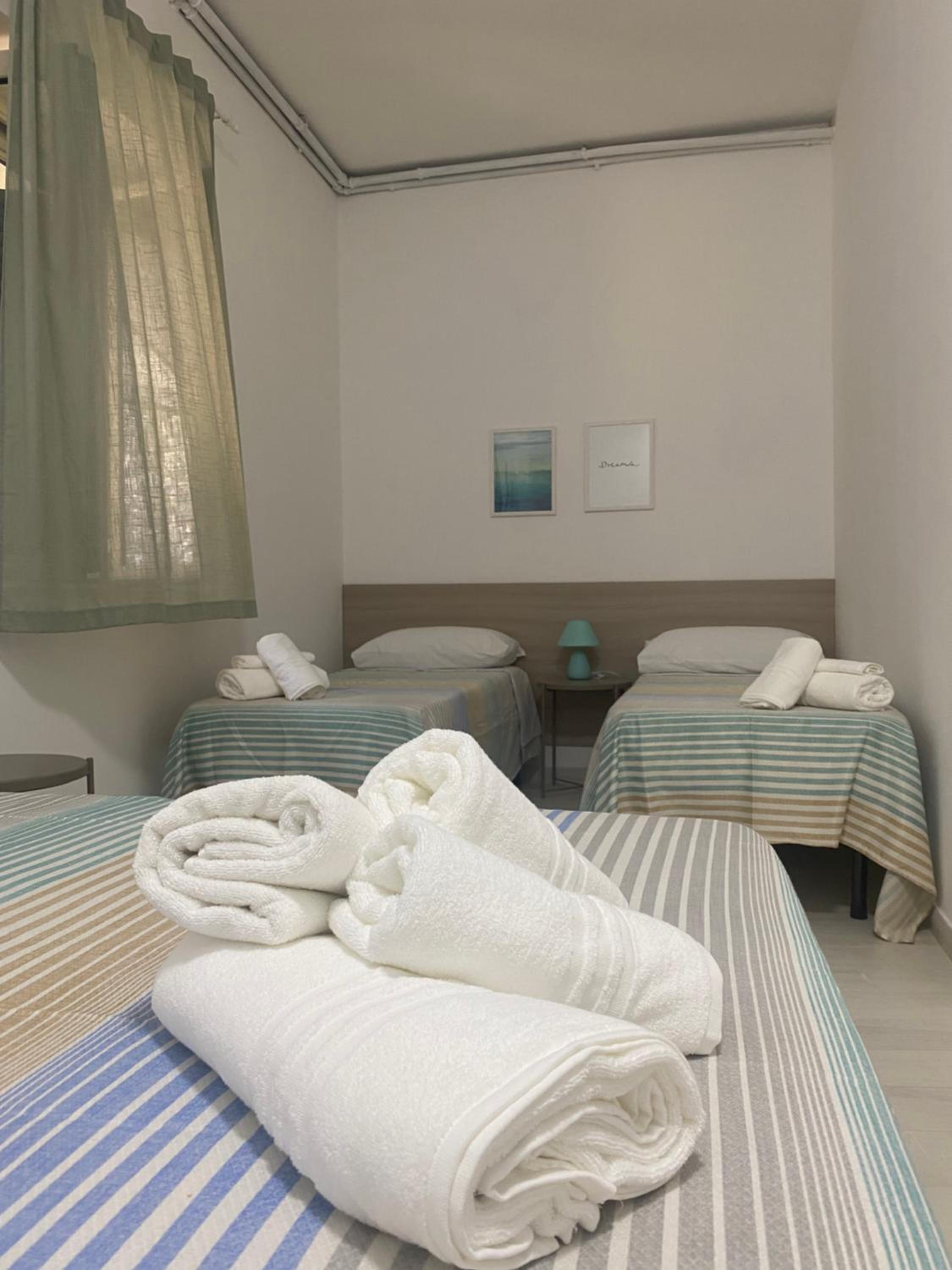 Oltremare en Diamante — hotel room