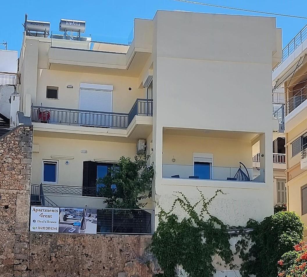HOUSE FOR FAMILIES NEAR THE LAKE view 2