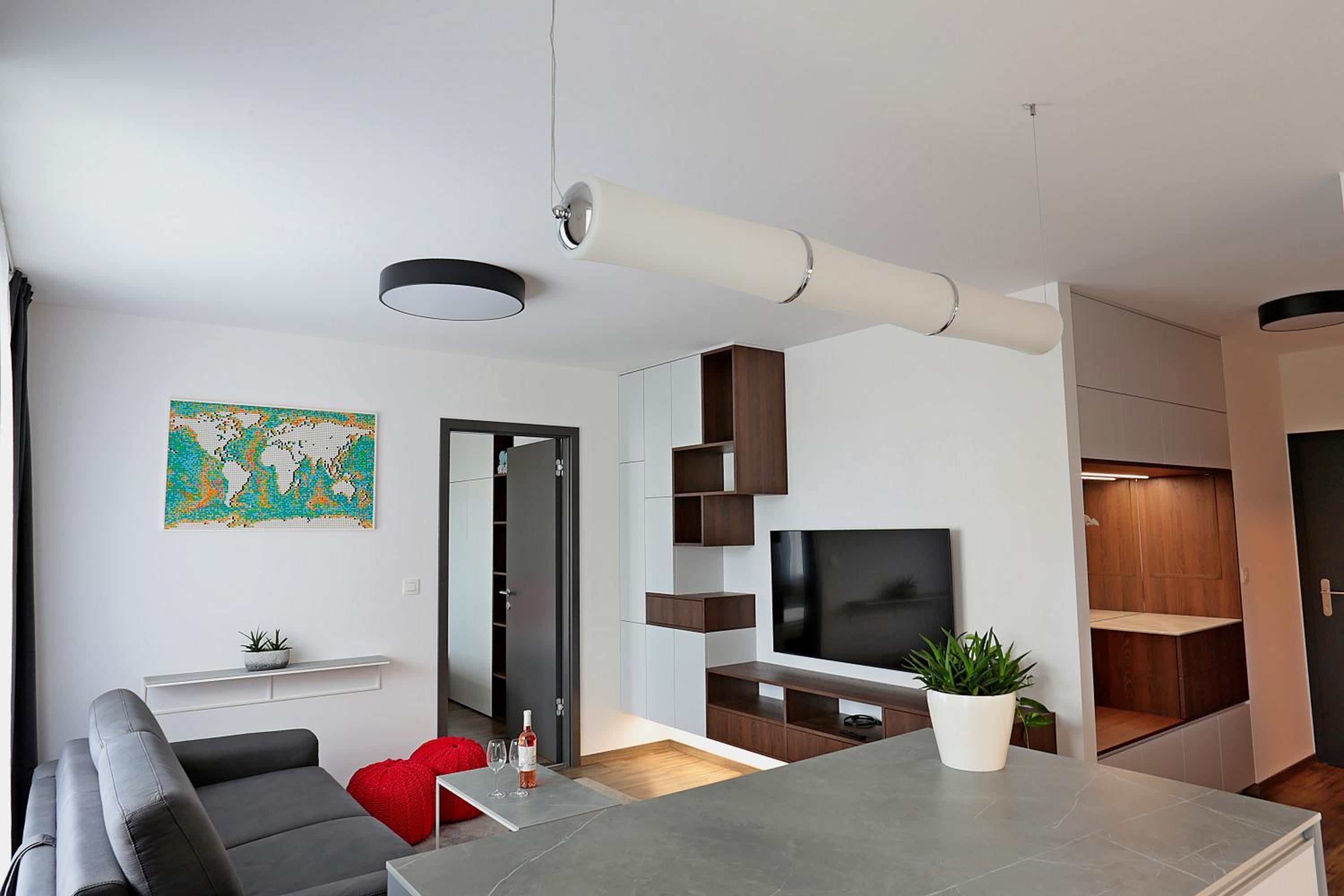 Modern apartment near the city centre URBAN view 5