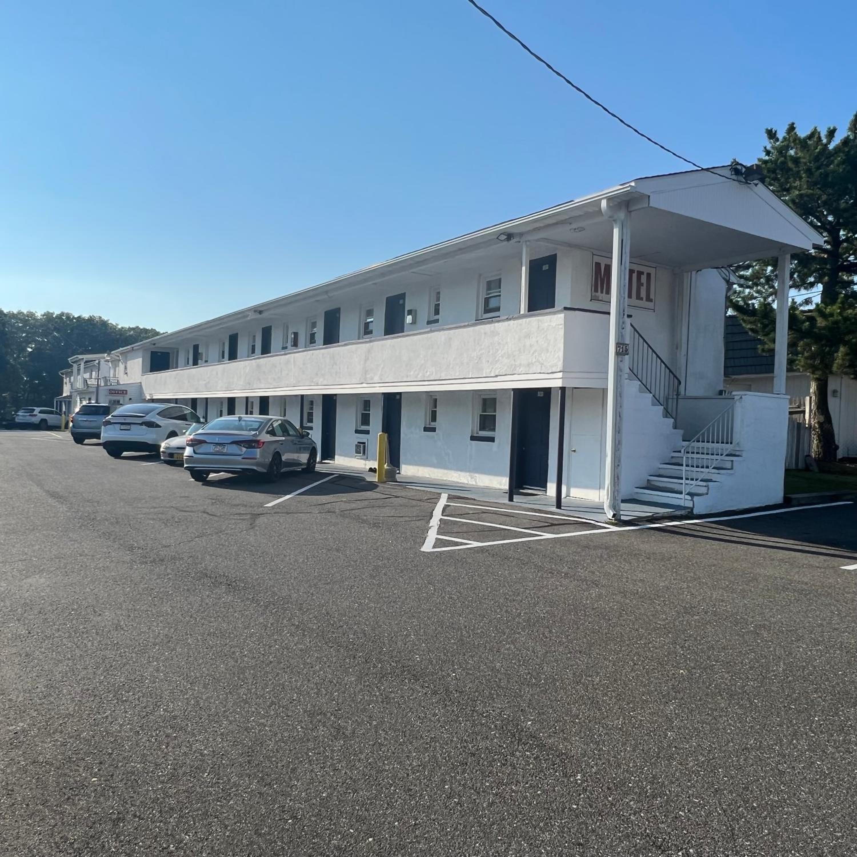 Pleasantville Vacations - Budget Inn Motel Suites Somers Point - Property Image 1