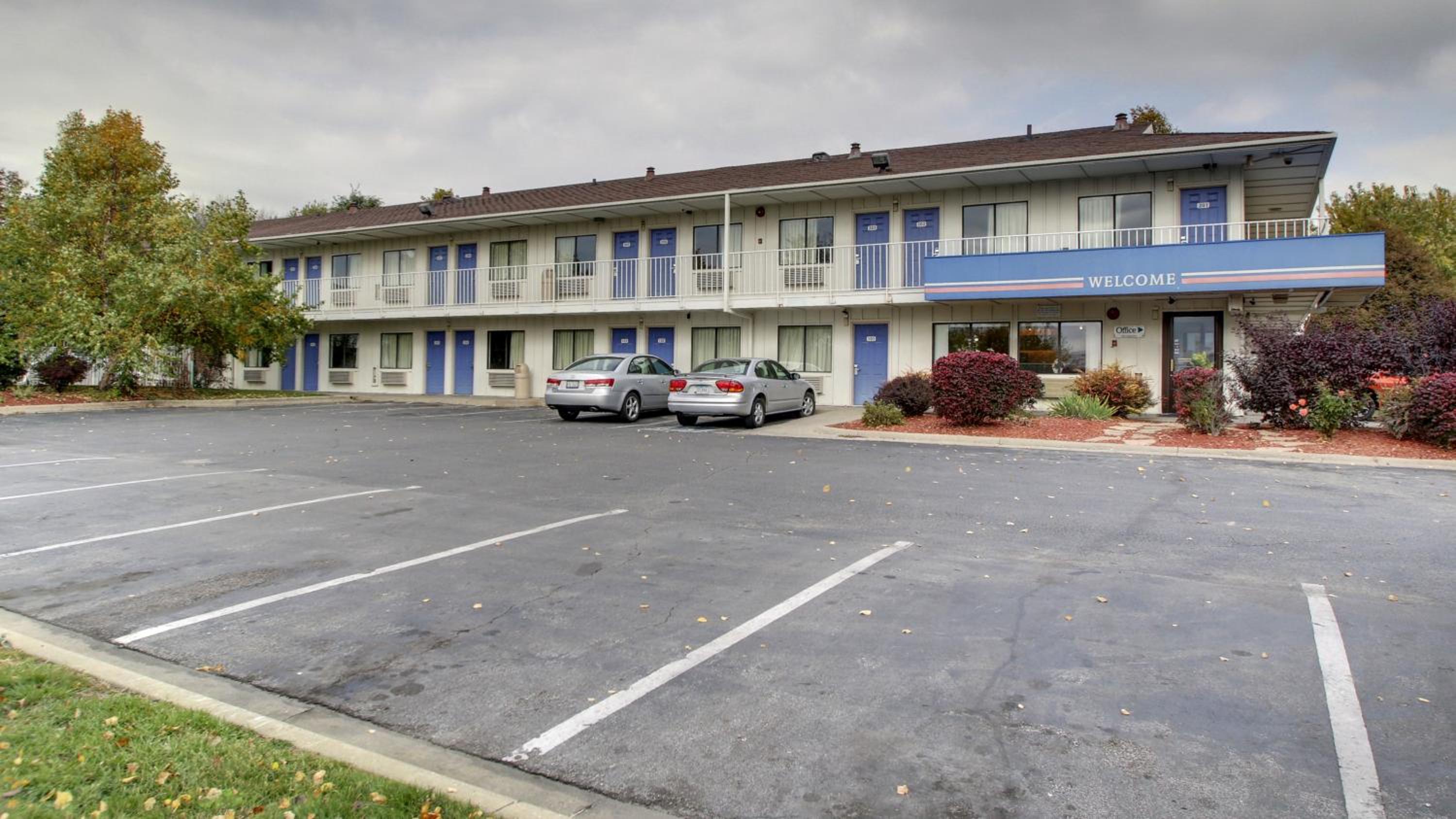 Motel 6-Des Moines, IA - North