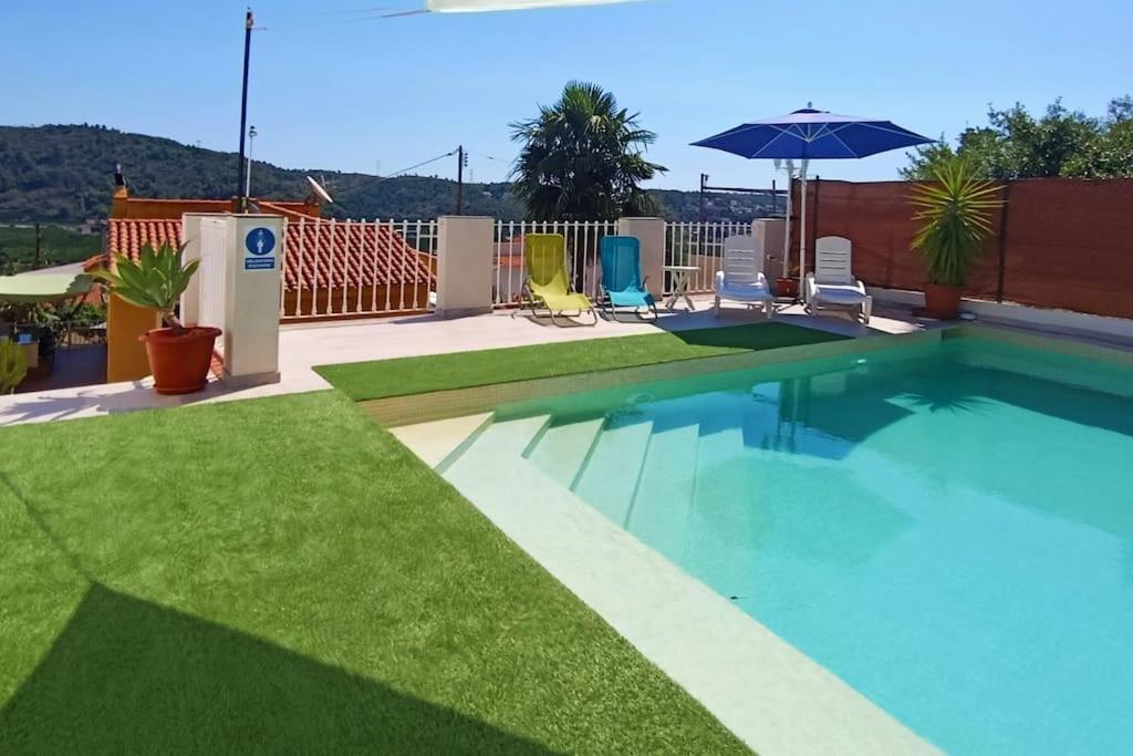 Hotel VILLA FALCONERA APARTAMENTS, GANDIA a las faldas de la montaña - Image 1