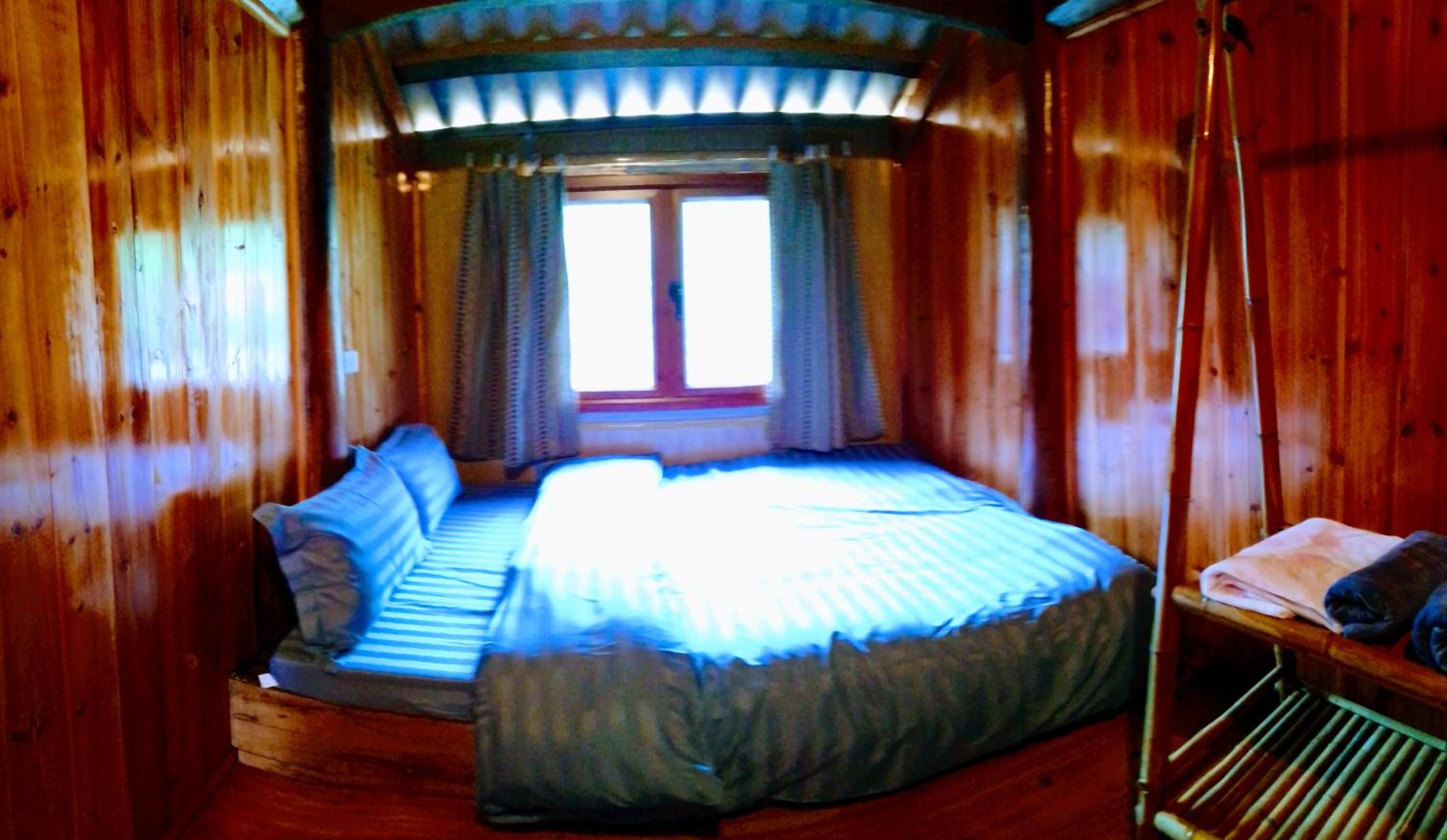Surelee Homestay & Sapa Trekking Tours by Local Path