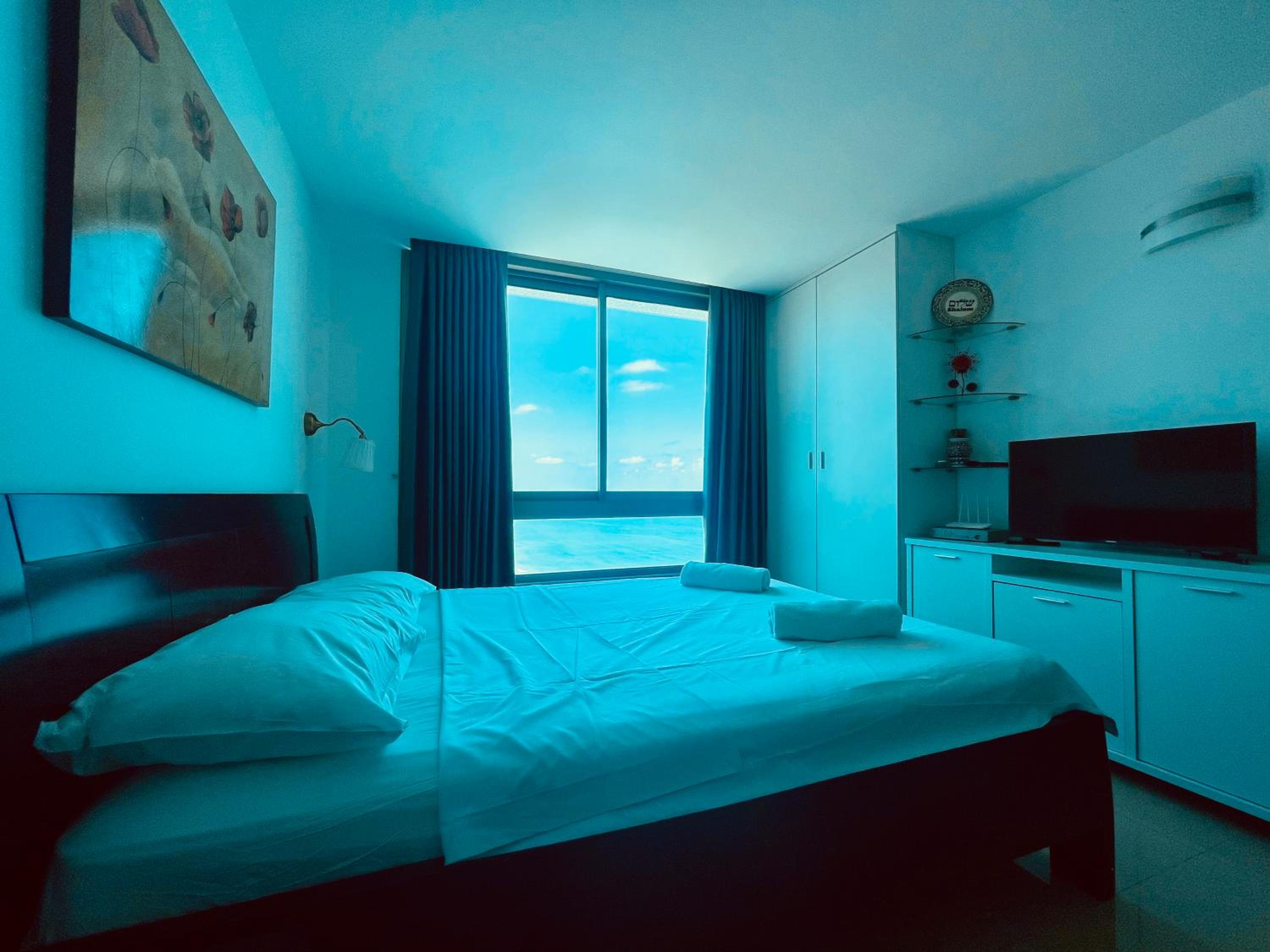 Sea Breeze Apartments