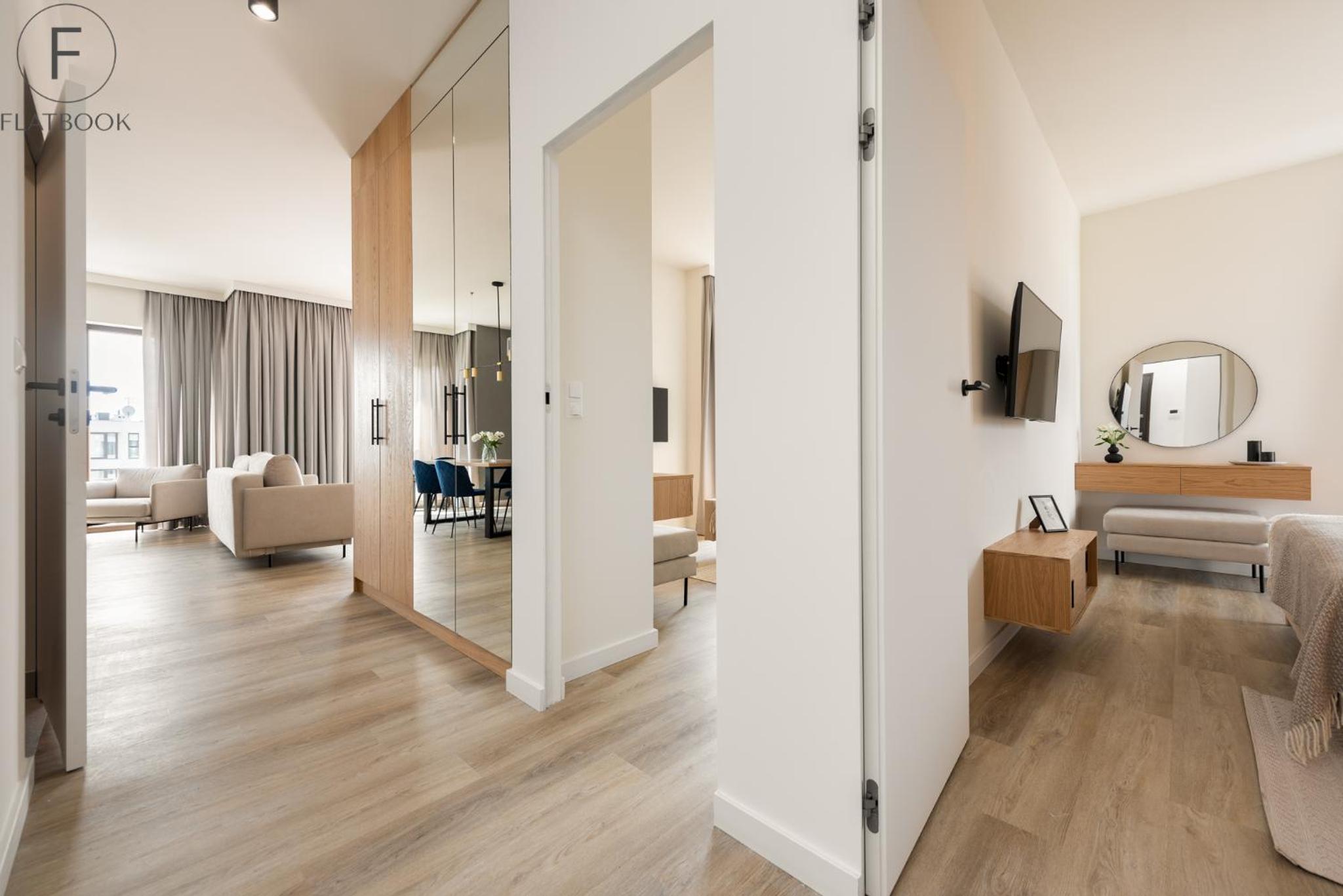Flatbook - Yacht Harbor Premium Apartments Sol Marina