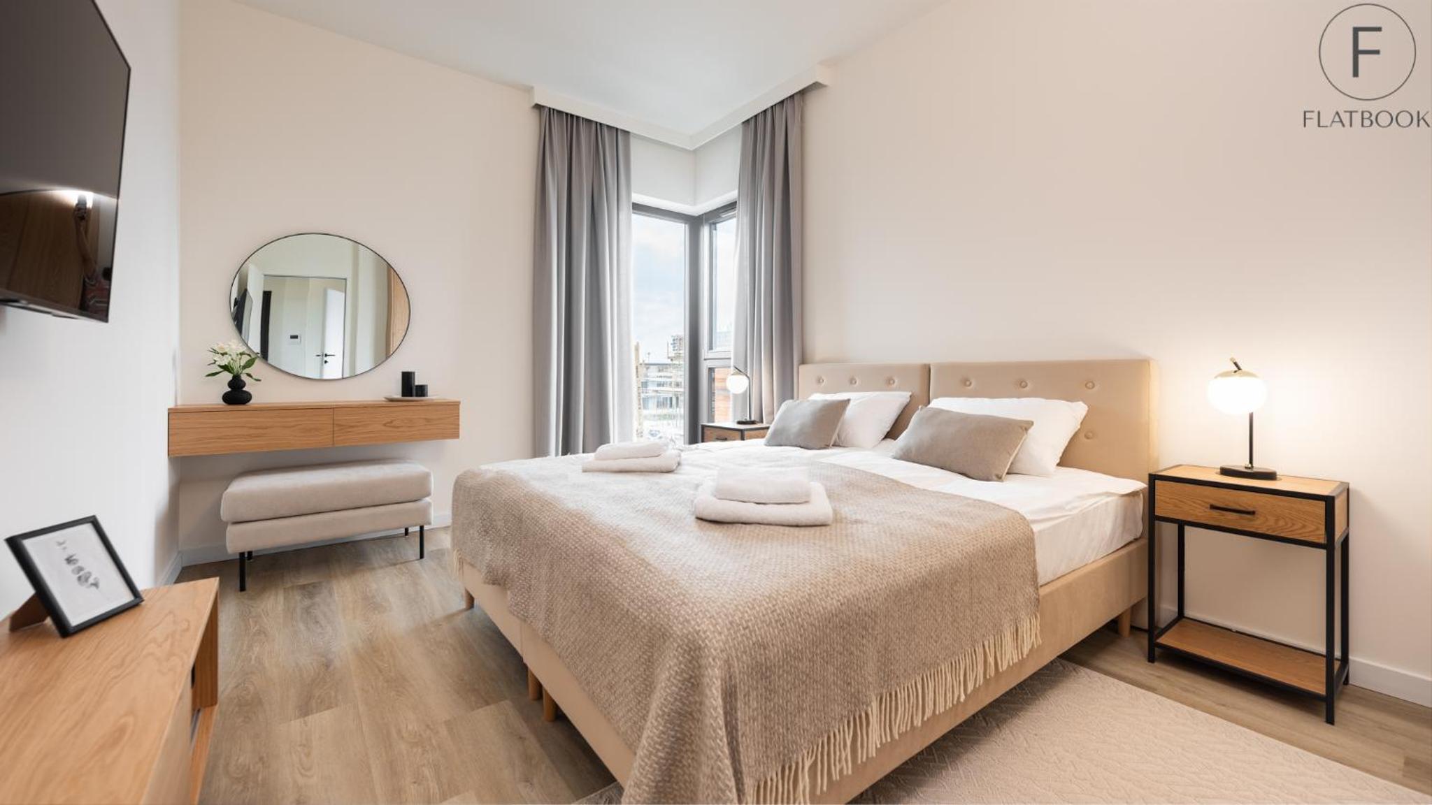 Flatbook - Yacht Harbor Premium Apartments Sol Marina