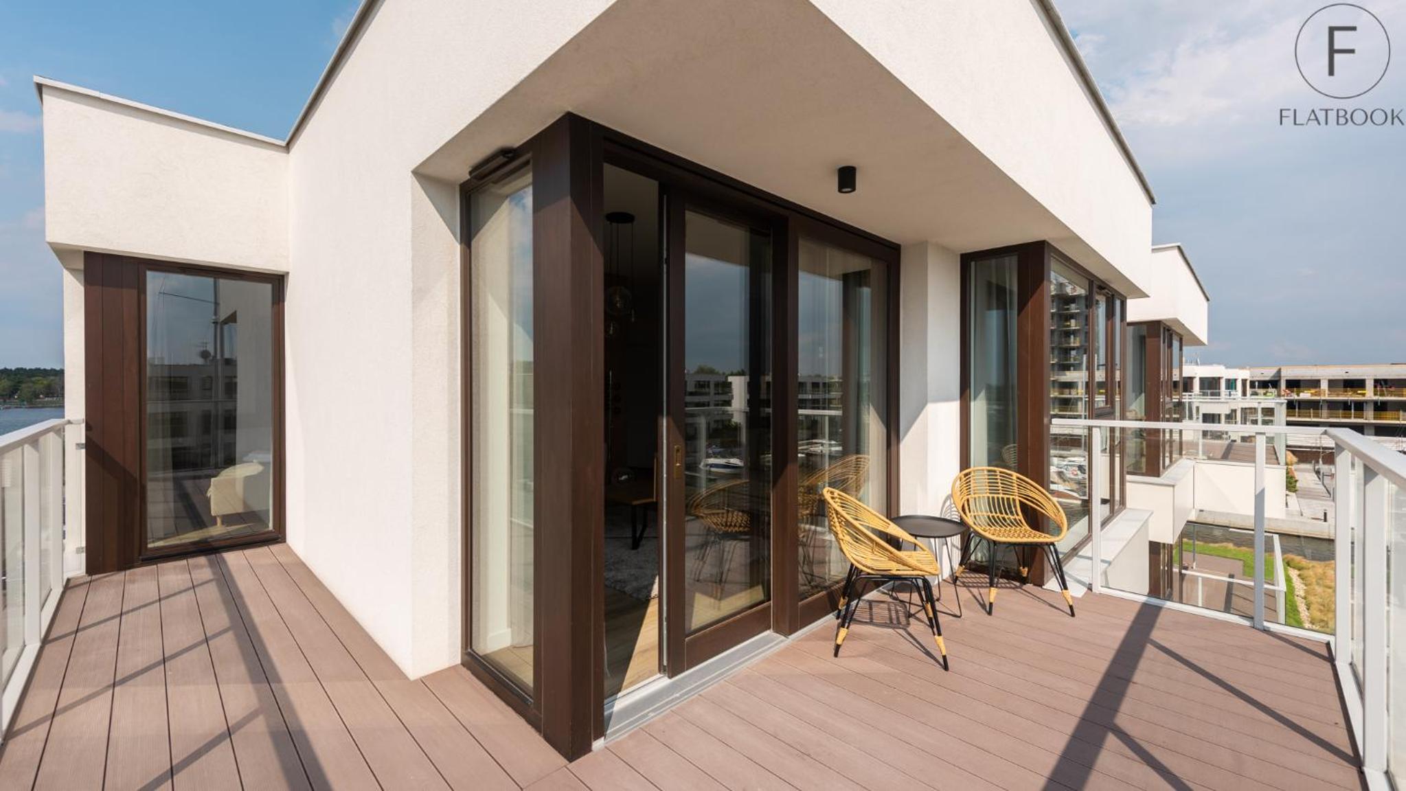 Flatbook - Yacht Harbor Premium Apartments Sol Marina