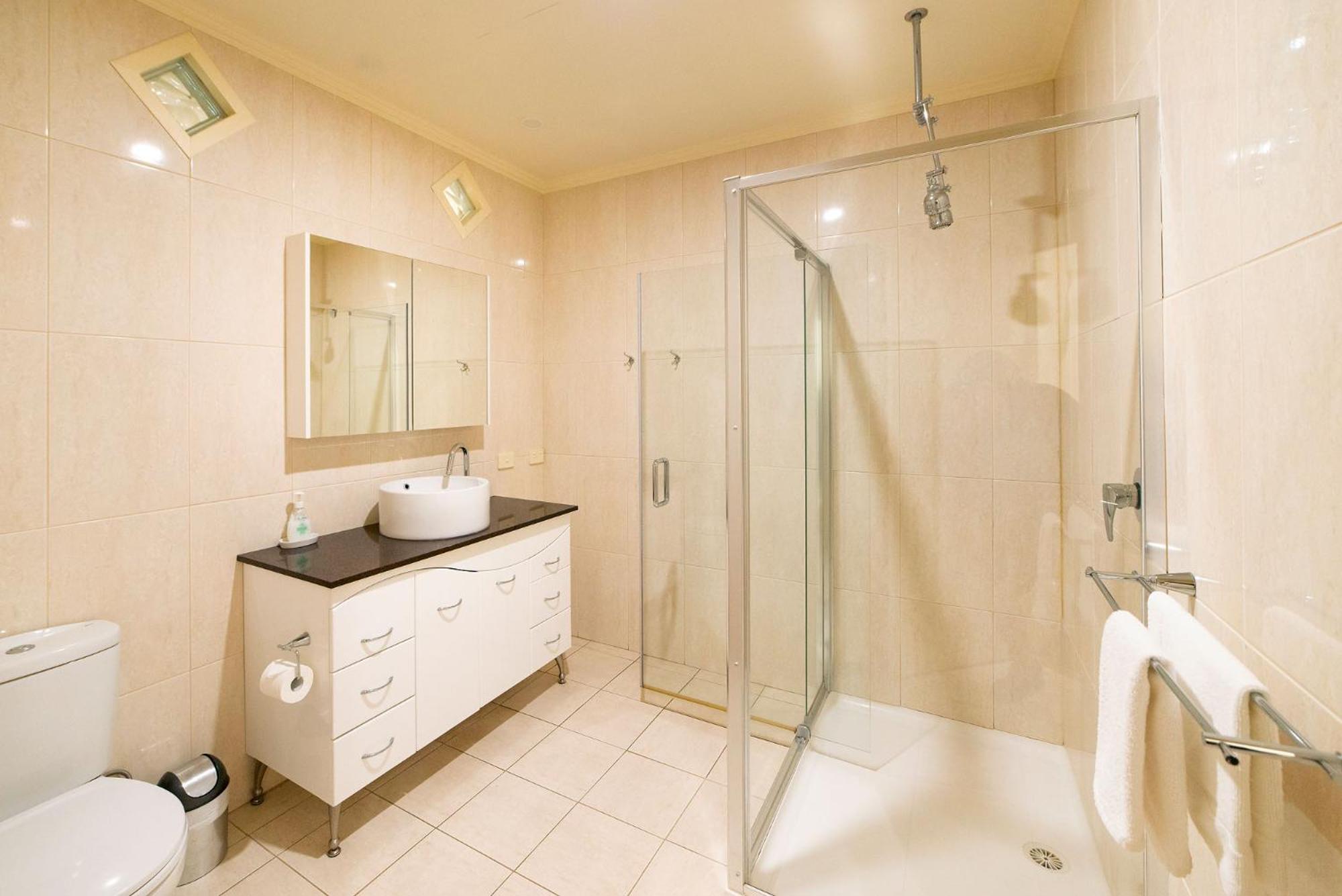 Halls Gap Escape Townhouses view 3