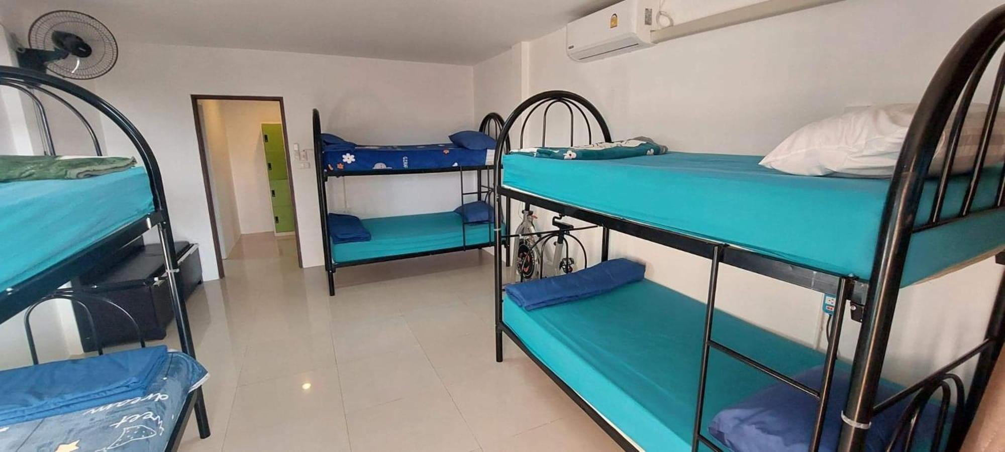 P & T Guesthouse